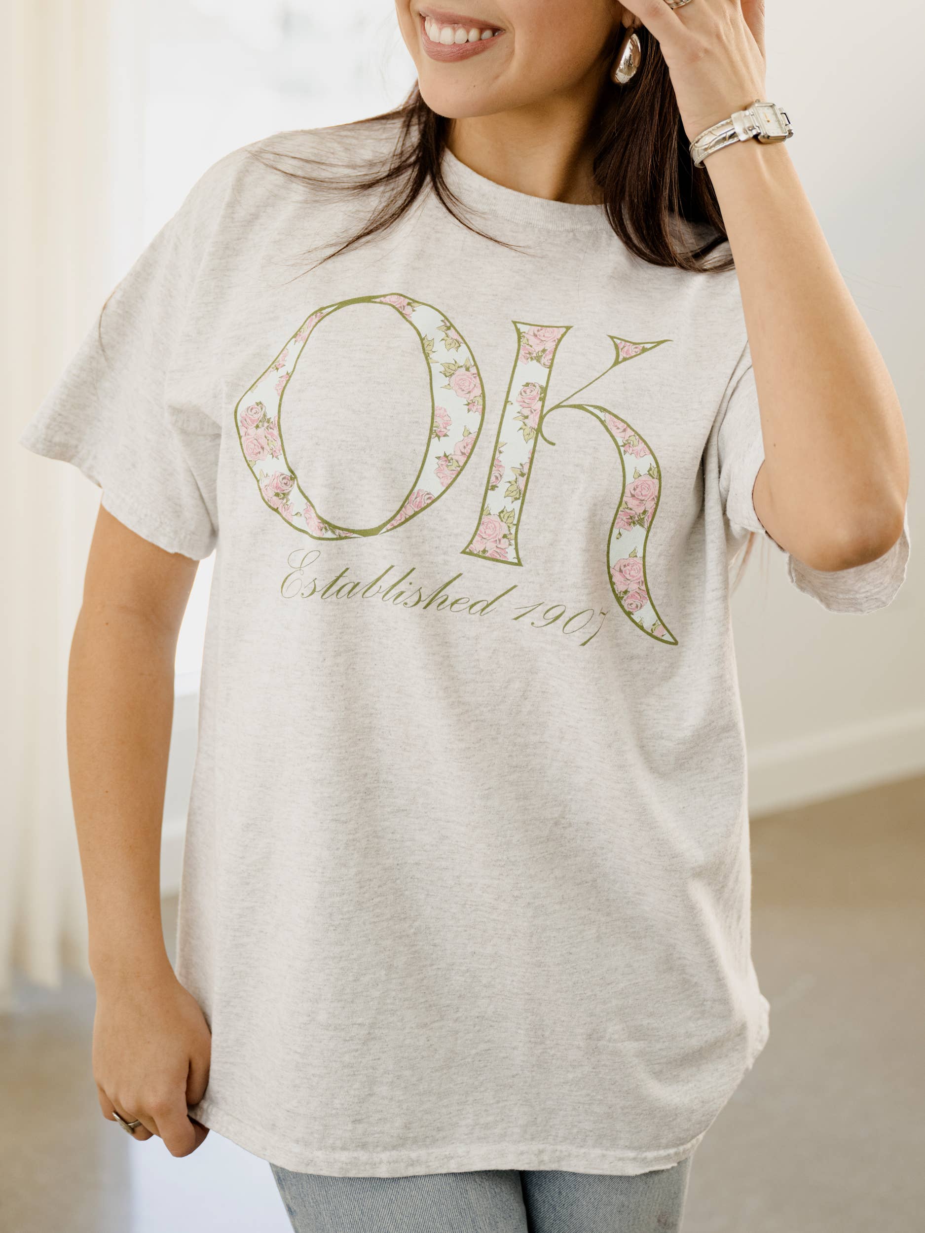 Ok Oklahoma Palace Rose Ash Thrifted Graphic Tee Hoodie, Sweatshirt | PodTeesHub.com
