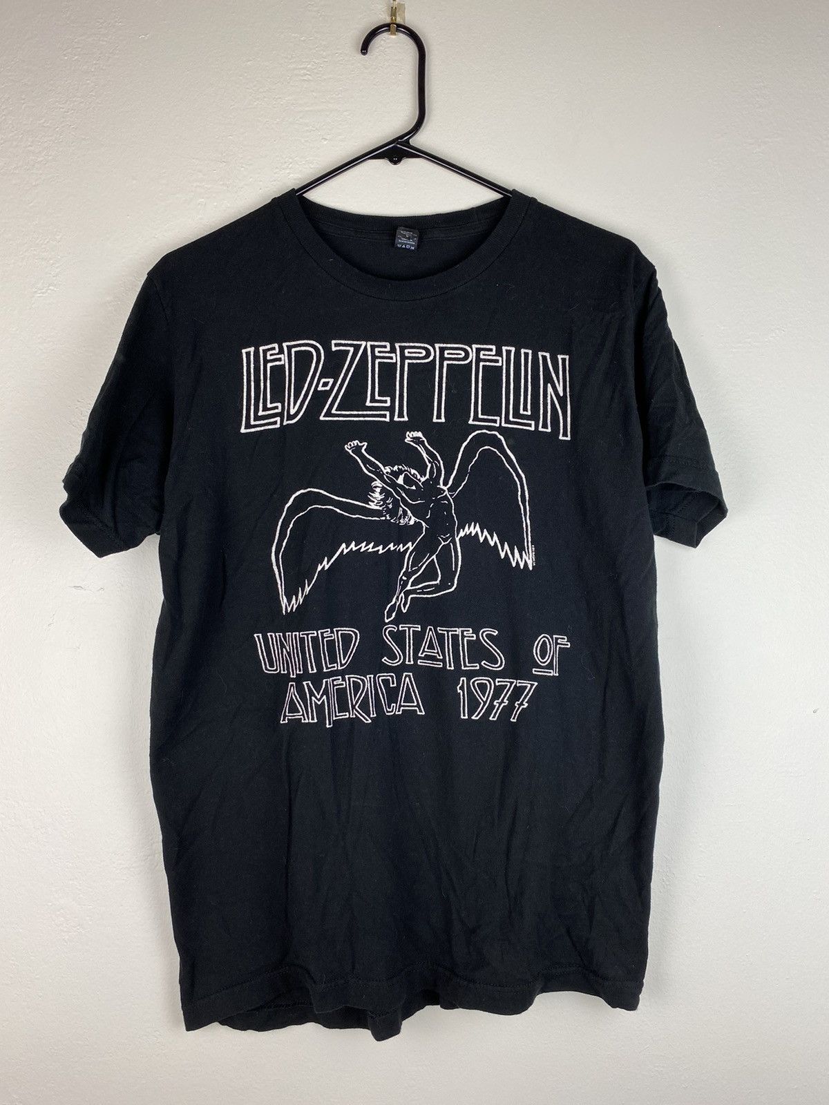 Zeppelin Led Zeppelin United States Of America 1977 Tour Tee T Shirt Hoodie, Sweatshirt | PodTeesHub.com