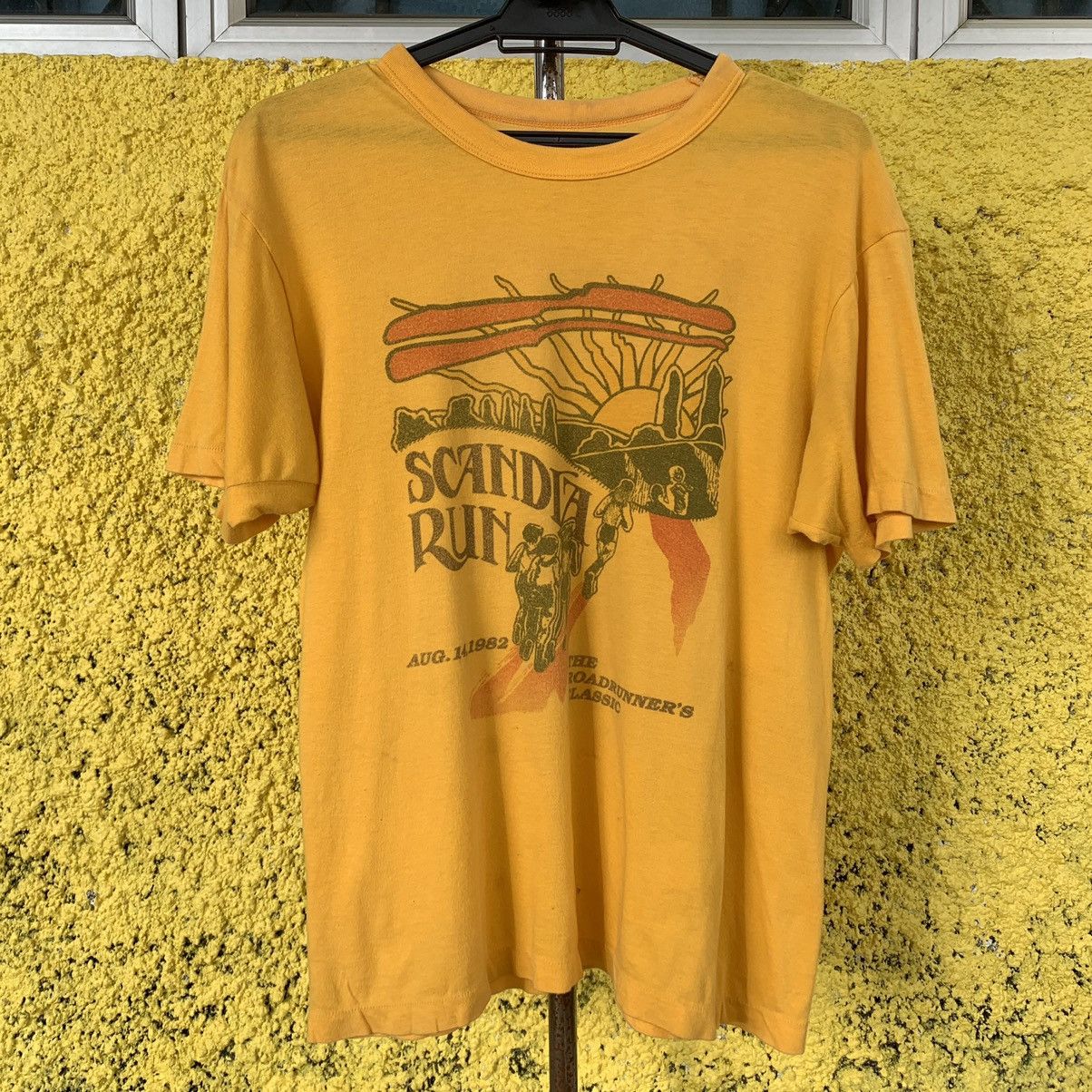 Scandia Run Vintage Tee 80s Hoodie, Sweatshirt | PodTeesHub.com