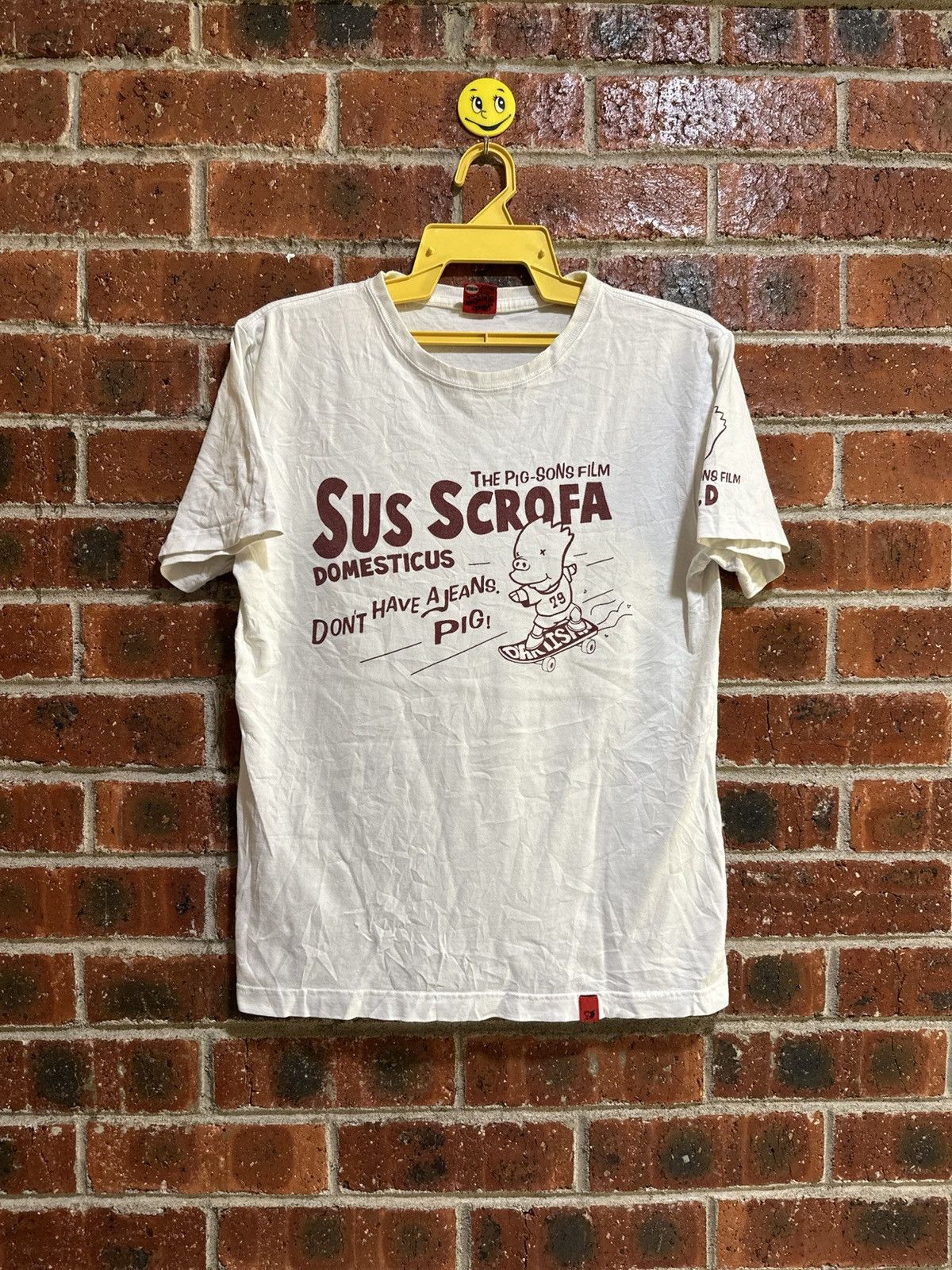 Vintage Studio D Artisan The Pig Son Film Sus Scrofa Tee Hoodie, Sweatshirt | PodTeesHub.com