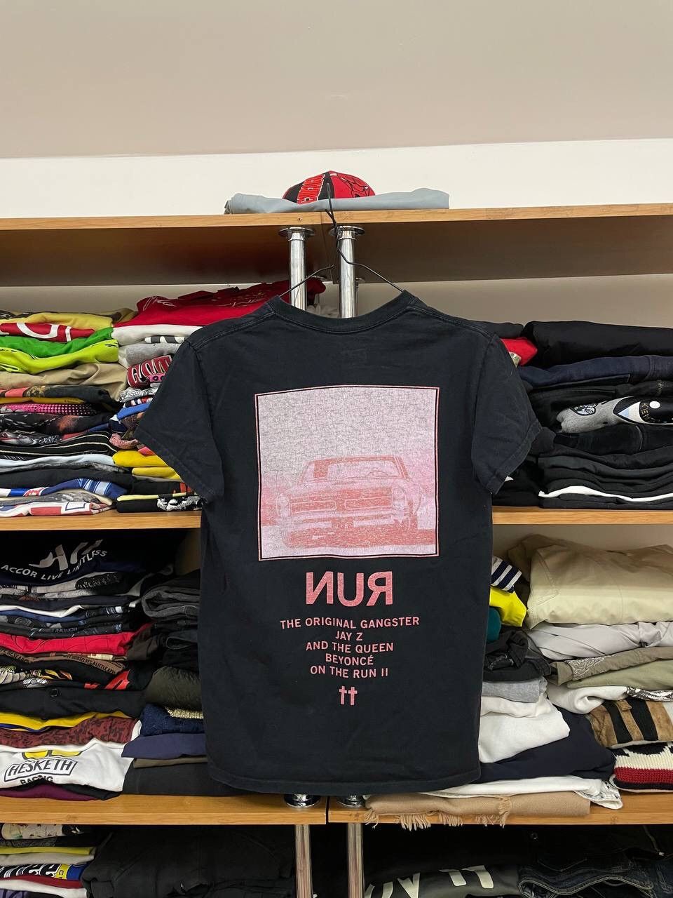 Rap Tees X Vintage Vintage Jay Z Big Logo T Shirt Hoodie, Sweatshirt | PodTeesHub.com