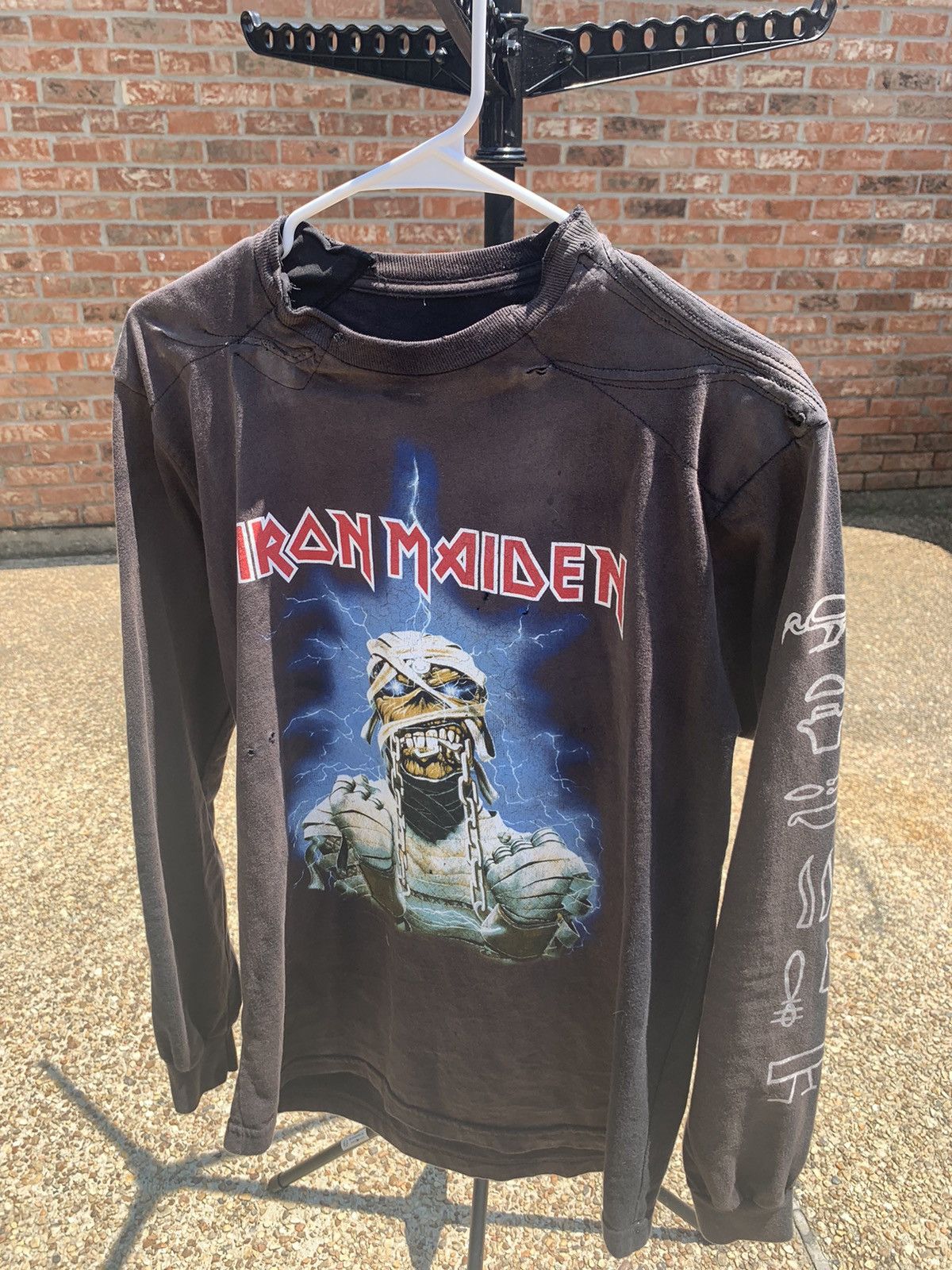 Iron Maiden X Vintage Rare Iron Maiden 1984 World Slavery Tour Shirt Hoodie, Sweatshirt | PodTeesHub.com