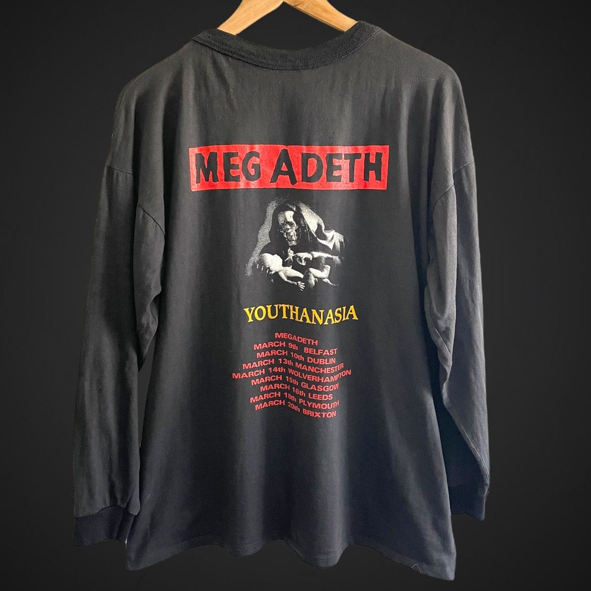 Vintage 1995 Megadeth Youthanasia Euro Tour T-Shirts, Hoodie, Sweatshirt | PodTeesHub.com