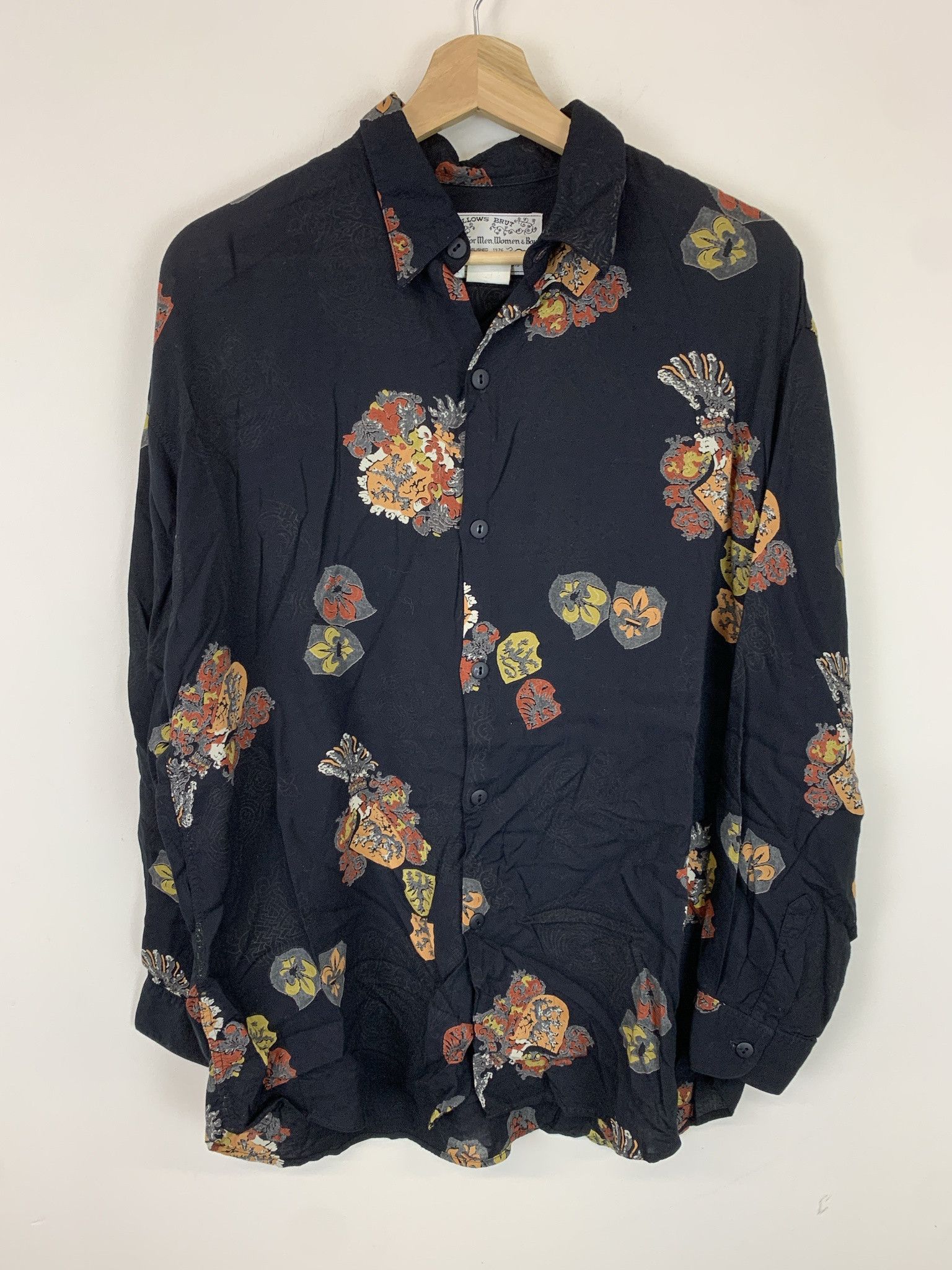 Vintage 1990s Lion Crest Fleur De Lis Rayon Shirt Size M Hoodie, Sweatshirt | PodTeesHub.com