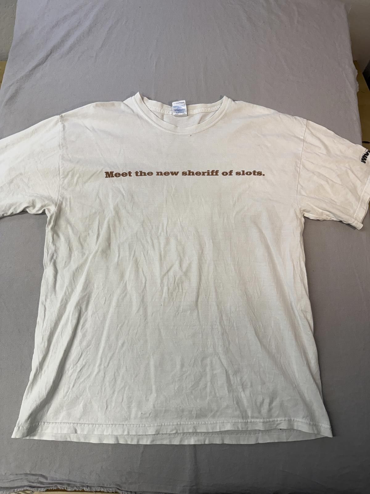Gildan John Wayne T Shirt New Sheriff Of Slots Reels Gaming Xl Hoodie, Sweatshirt | PodTeesHub.com