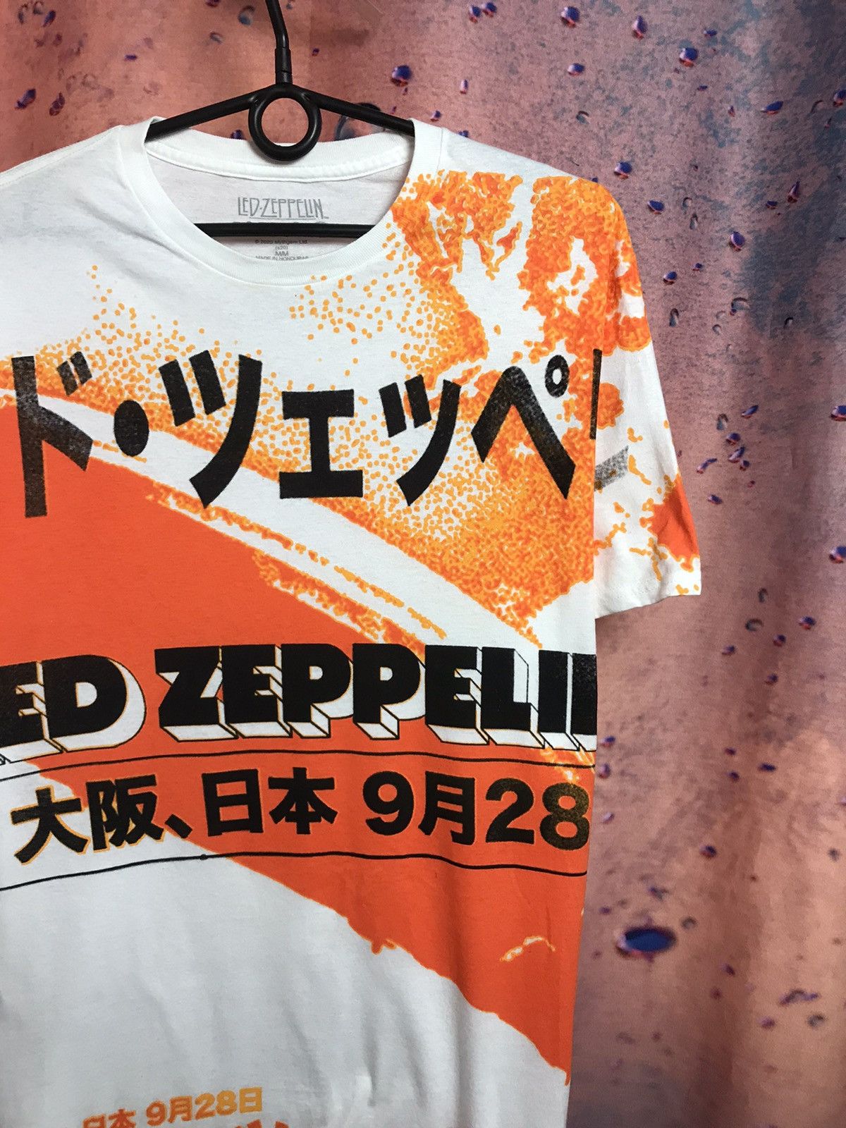 Zeppelin Vintage Led Zeppelin Band Rock Tee Hoodie, Sweatshirt | PodTeesHub.com