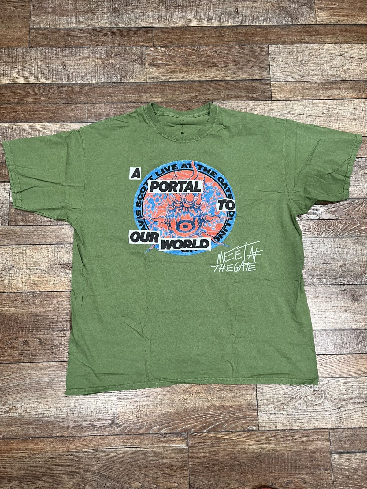 Scott Travis Scott Rolling Loud Nyc 2021 Utopia Portal Tee Size Xl Hoodie, Sweatshirt | PodTeesHub.com