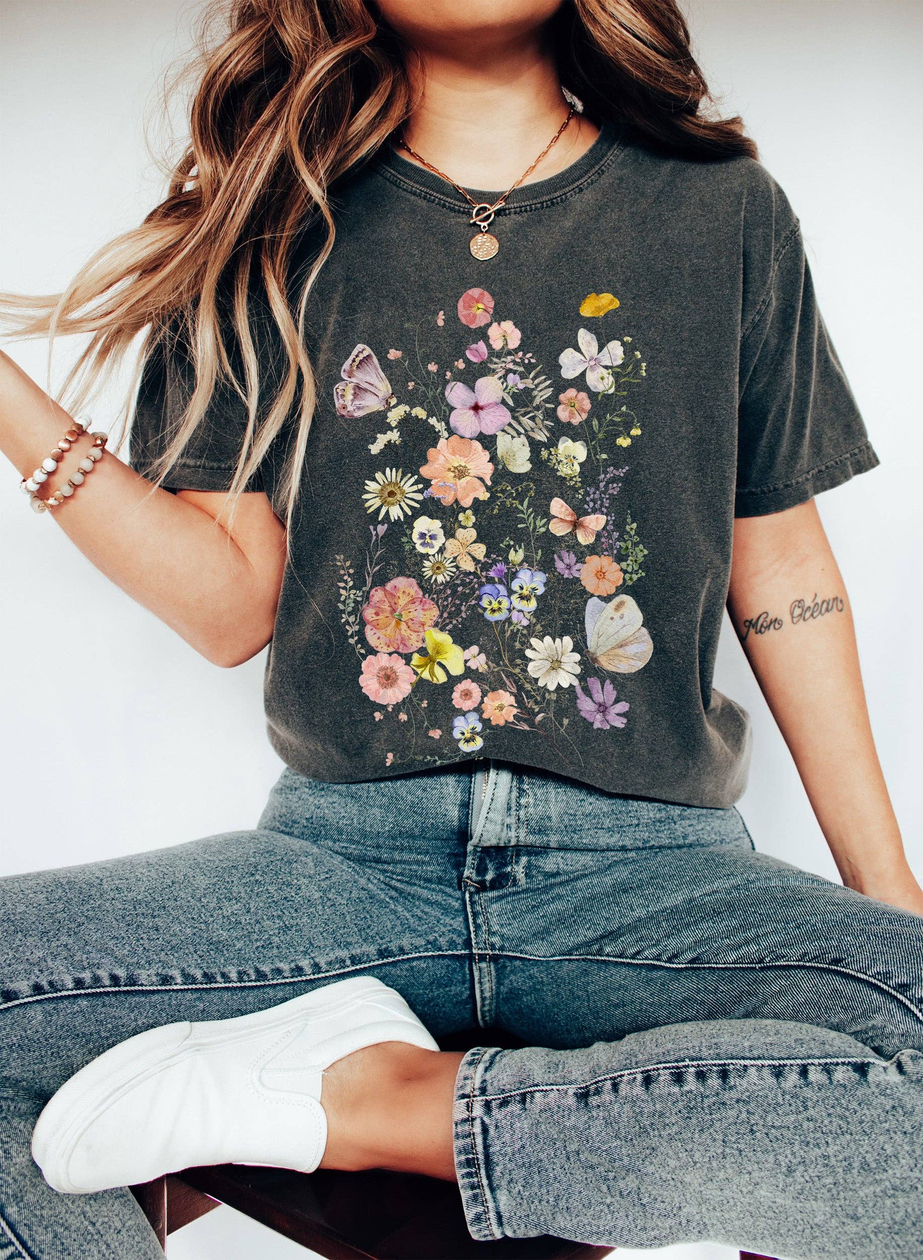 Chic Wildflowers Floral Vintage T-Shirt Hoodie, Sweatshirt | PodTeesHub.com