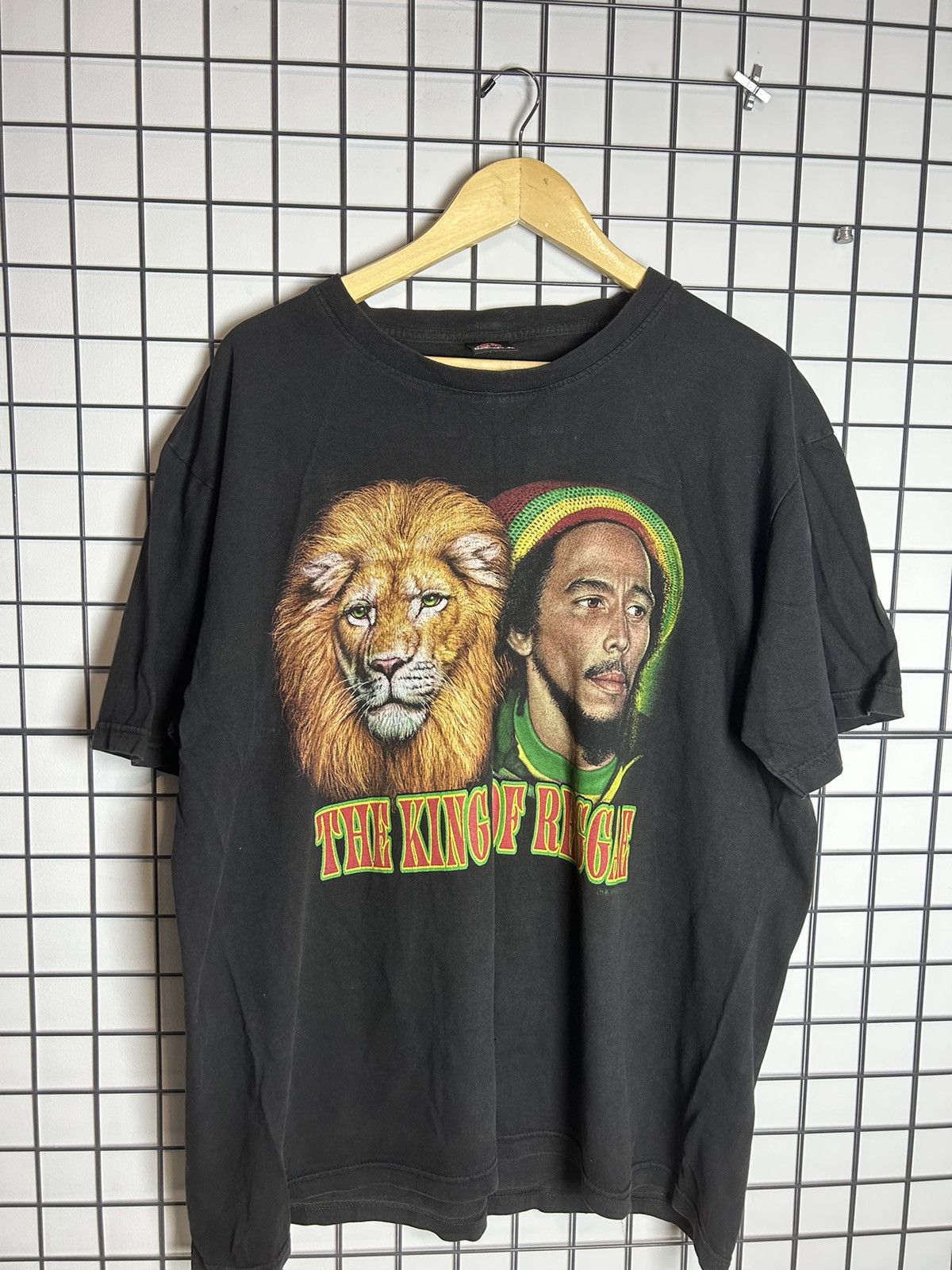 Rap Tees X Vintage Vintage 90s Bob Marley The King Of Reggae Euro T Shirt Hoodie, Sweatshirt | PodTeesHub.com