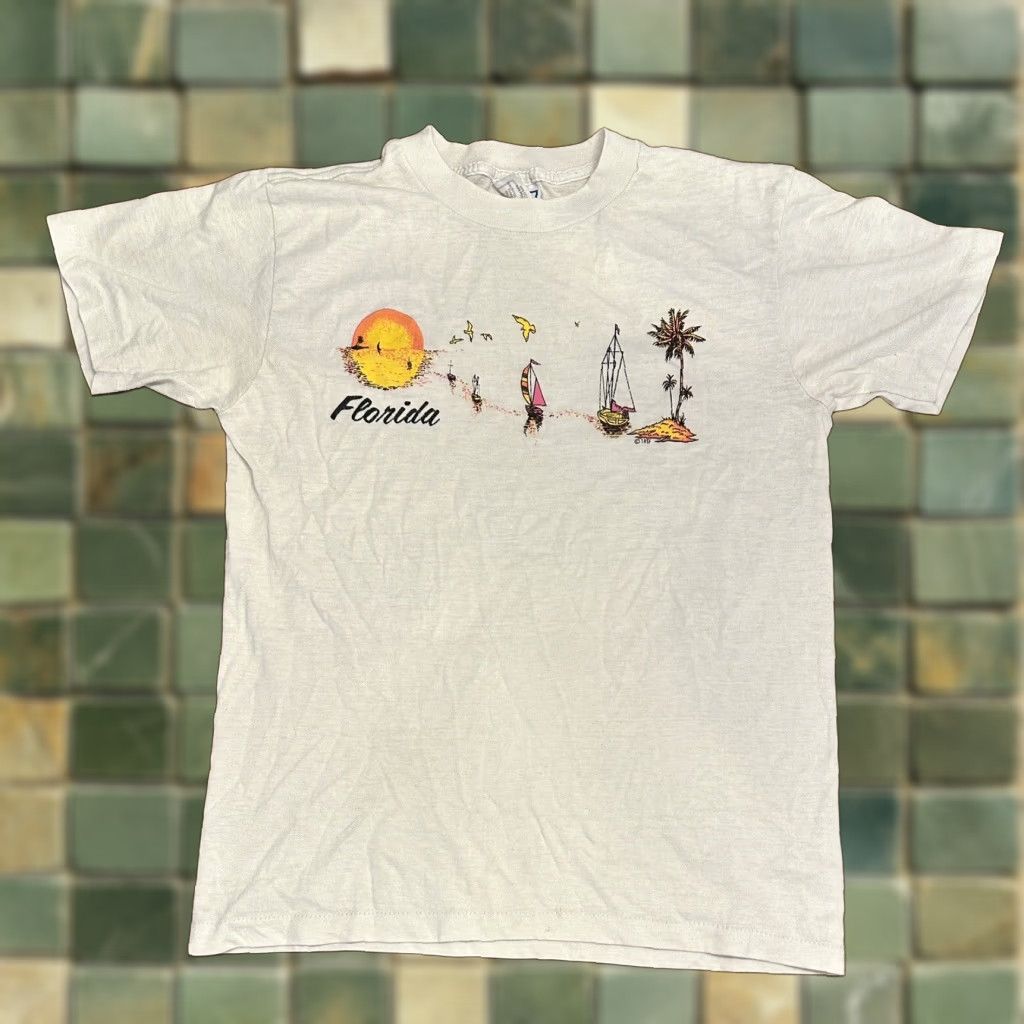 Vintage 80s Florida T Shirt Fits Medium Single Stitch Beach Theme Sailboats Mens M Blue Grap Hoodie, Sweatshirt