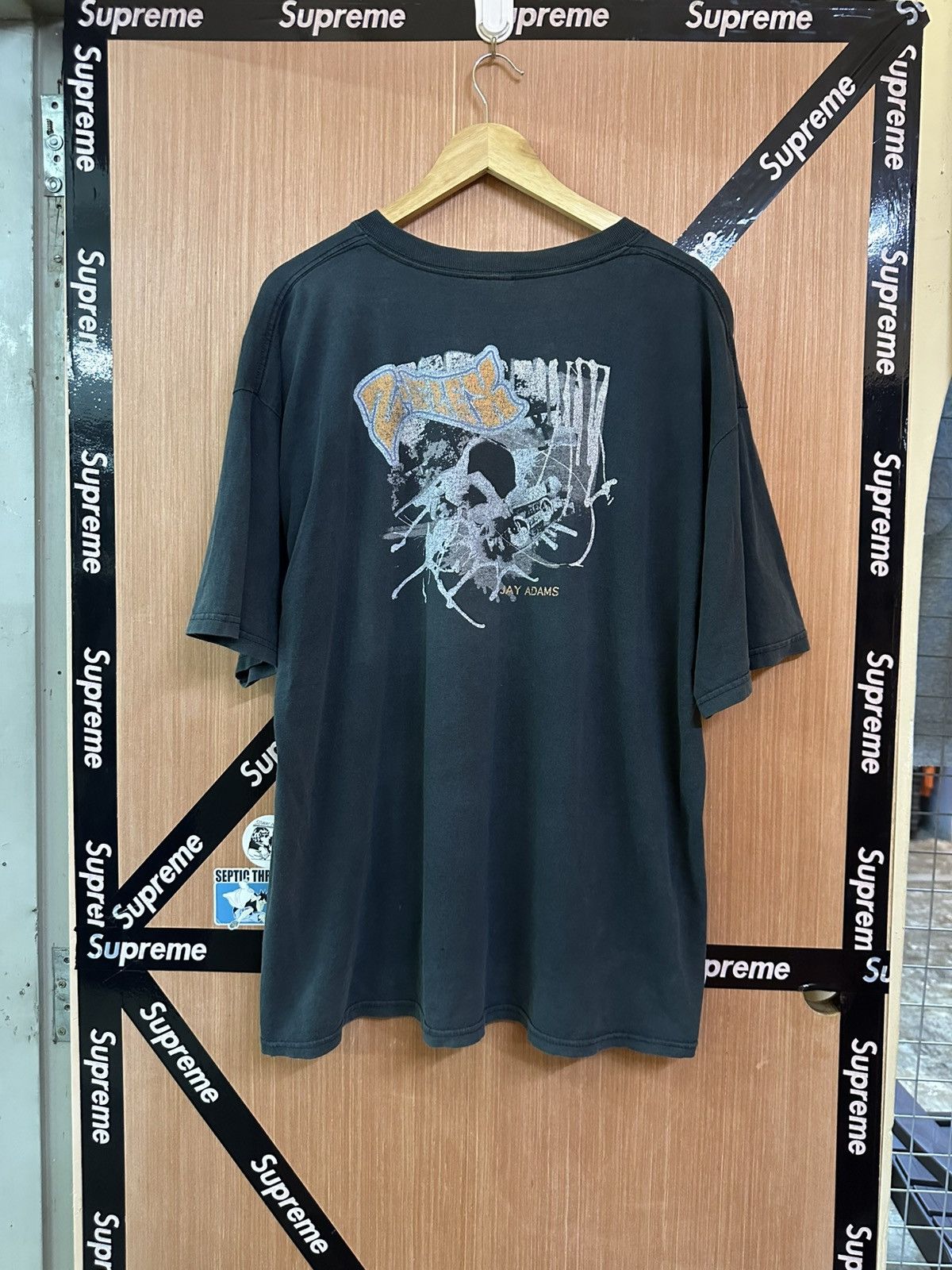 Gildan Rare Vintage Z Flex Skateboard Jay Adams Xl Tees Hoodie, Sweatshirt | PodTeesHub.com