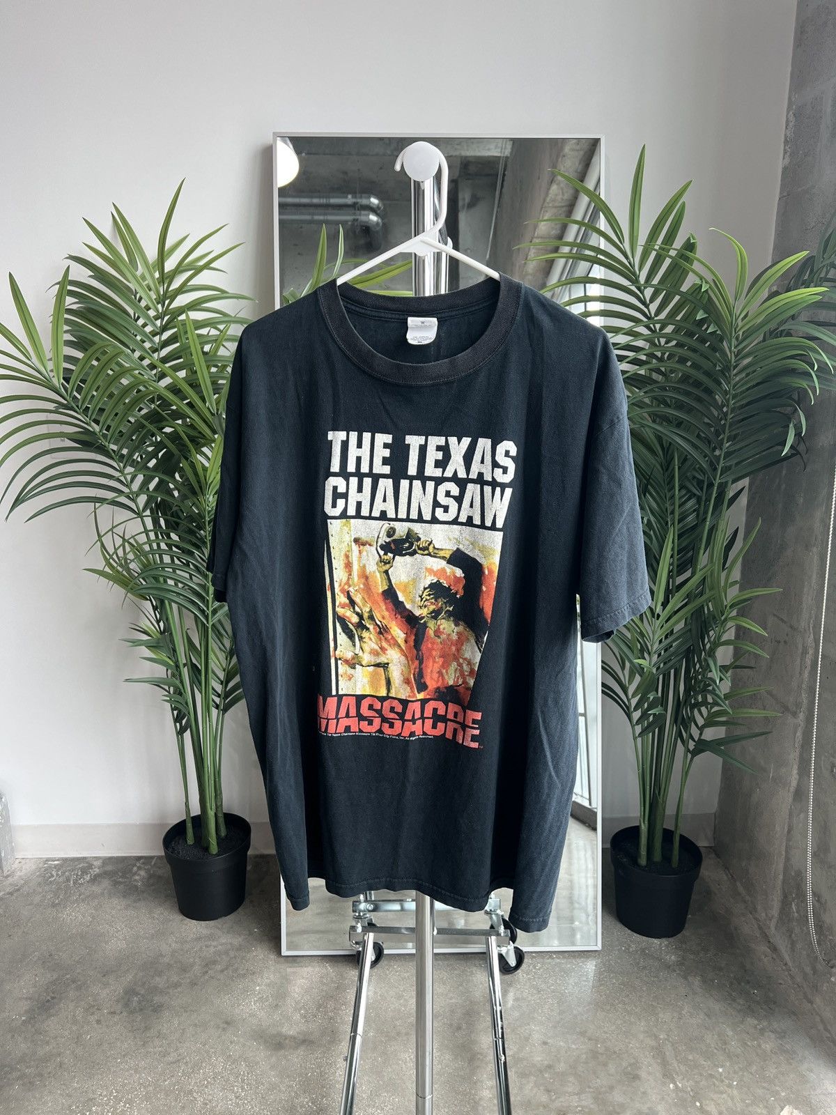 Anvil Vintage Texas Chainsaw Massacre Horror Tee Xl Anvil Tag Hoodie, Sweatshirt | PodTeesHub.com