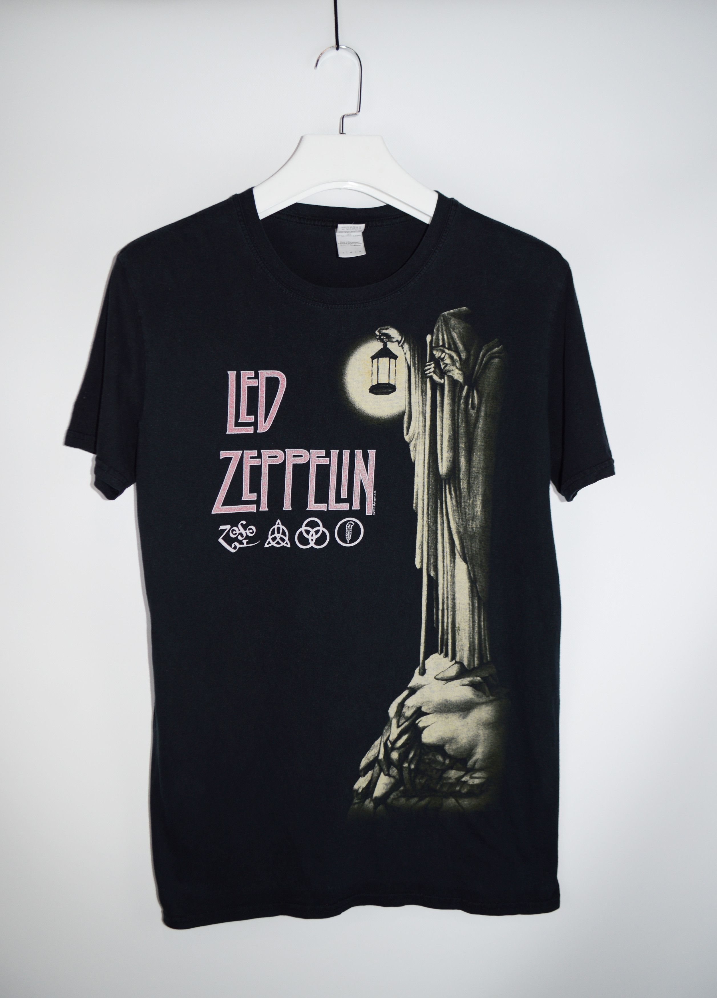 Zeppelin Led Zeppelin Stairway To Heaven Zoso 2012 T-Shirts, Hoodie, Sweatshirt | PodTeesHub.com