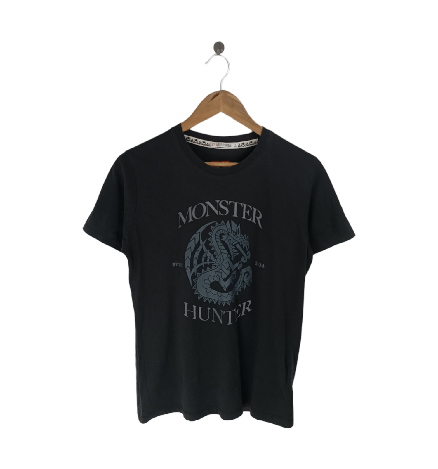Anime Vintage Monster Hunter Game Tee Final Fantasy Gta Open World Hoodie, Sweatshirt | PodTeesHub.com