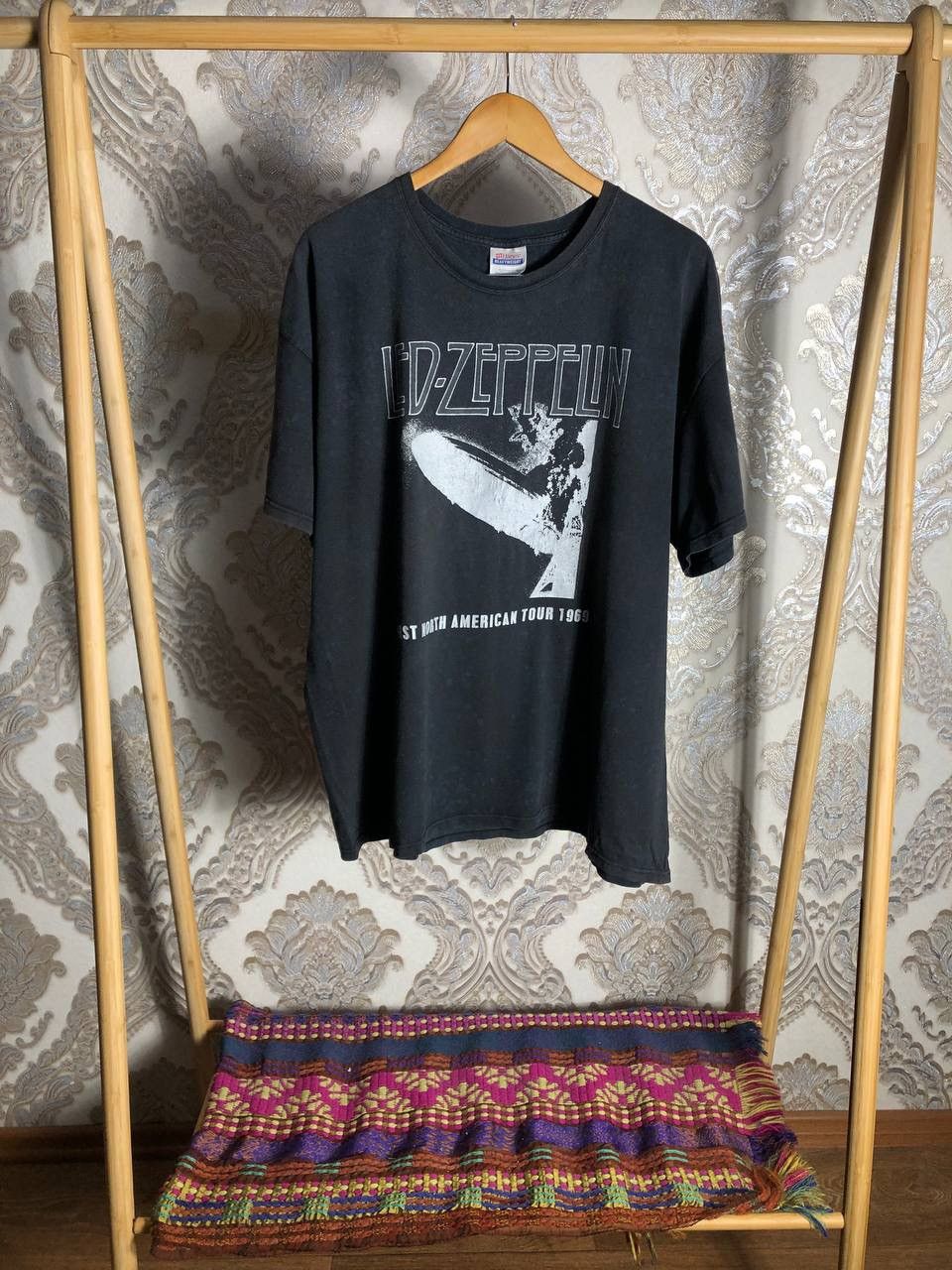 Vintage Very Rare Hanes Led Zippelin World Tour Rock T Shirt 90s Y2k Hoodie, Sweatshirt | PodTeesHub.com
