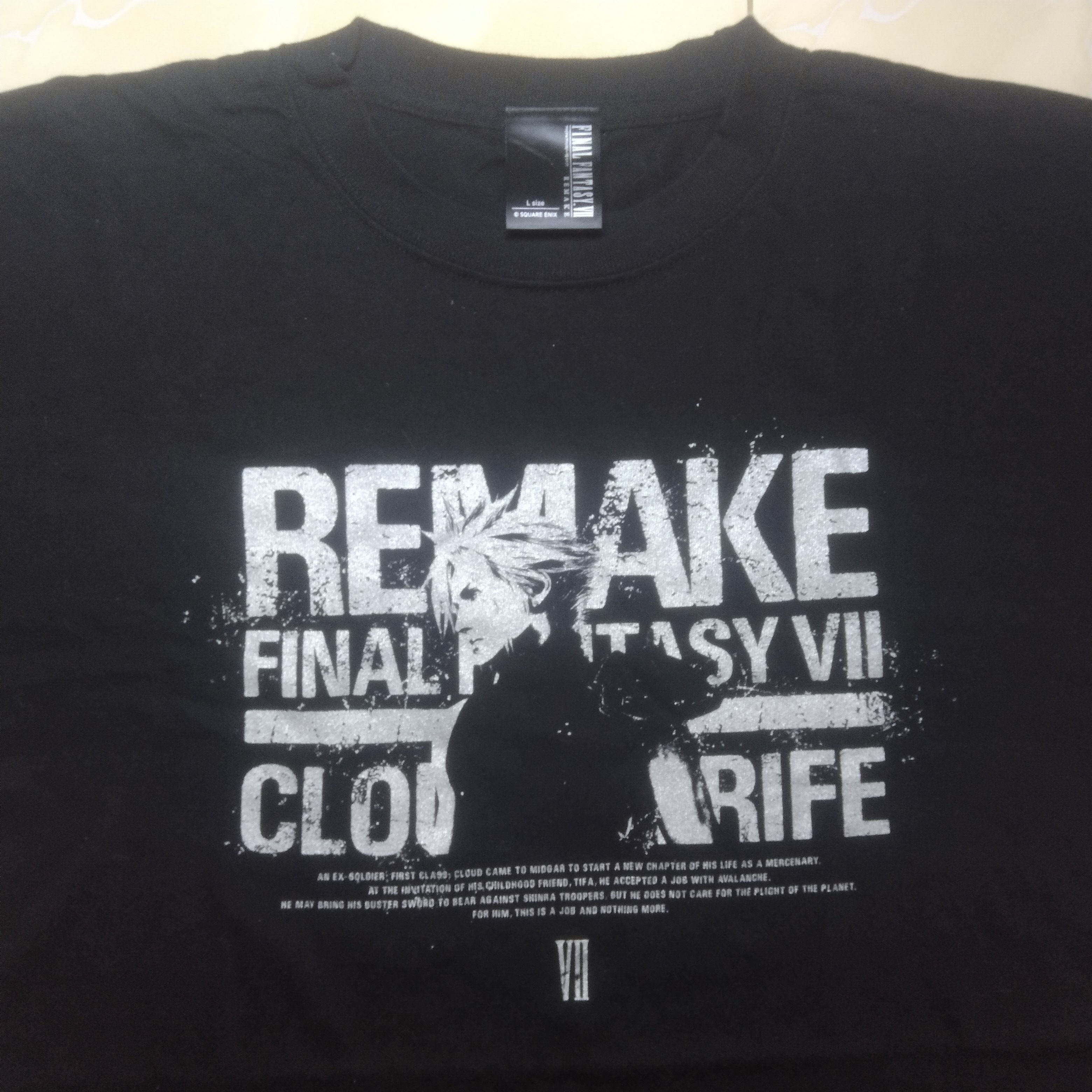 The Game Final Fantasy Remake Cloud Strife T Shirt Hoodie, Sweatshirt | PodTeesHub.com