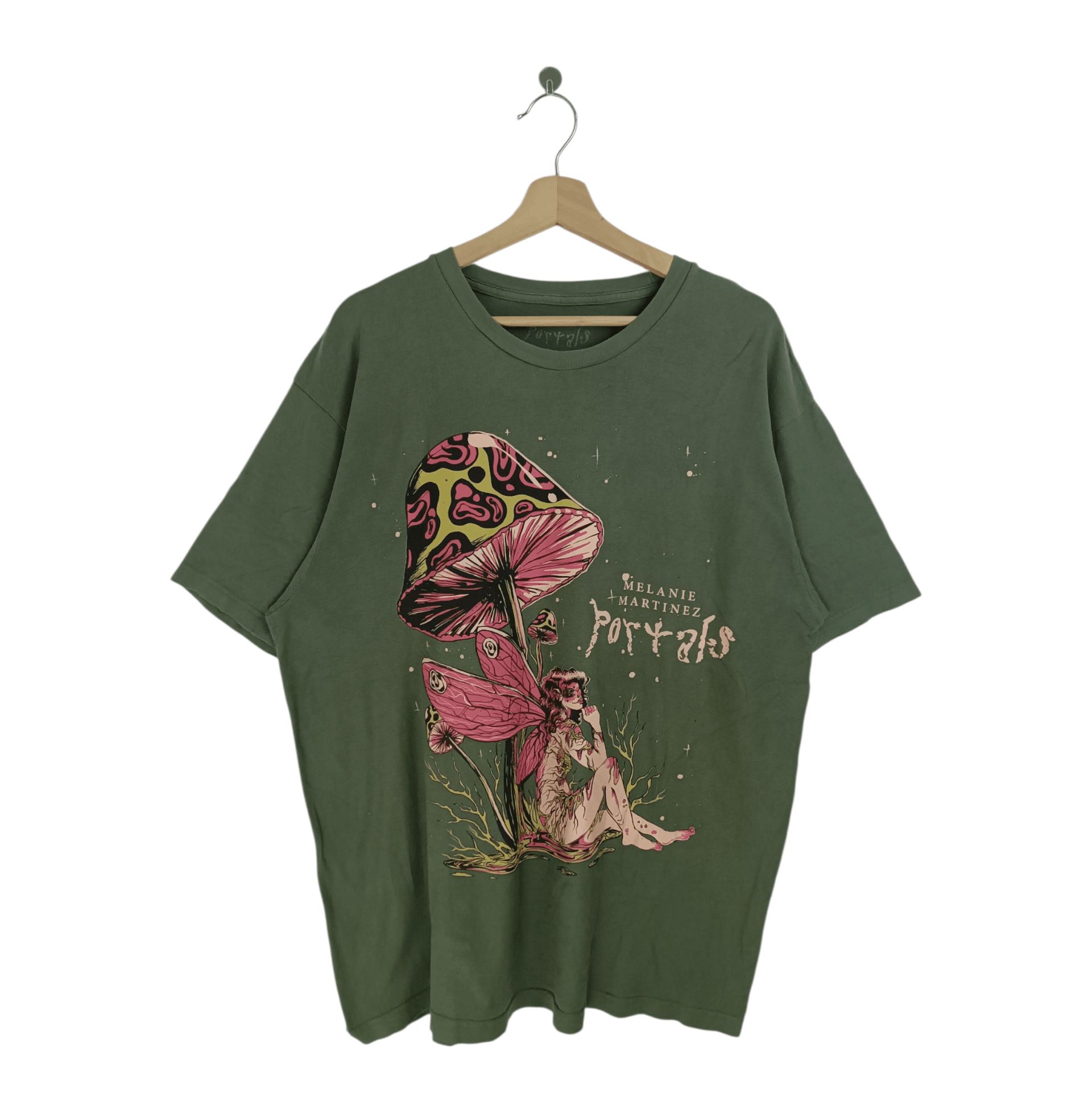 Band Vintage Melanie Martinez Portals Oliver Eilish Sheeran Lana T-Shirts, Hoodie, Sweatshirt
