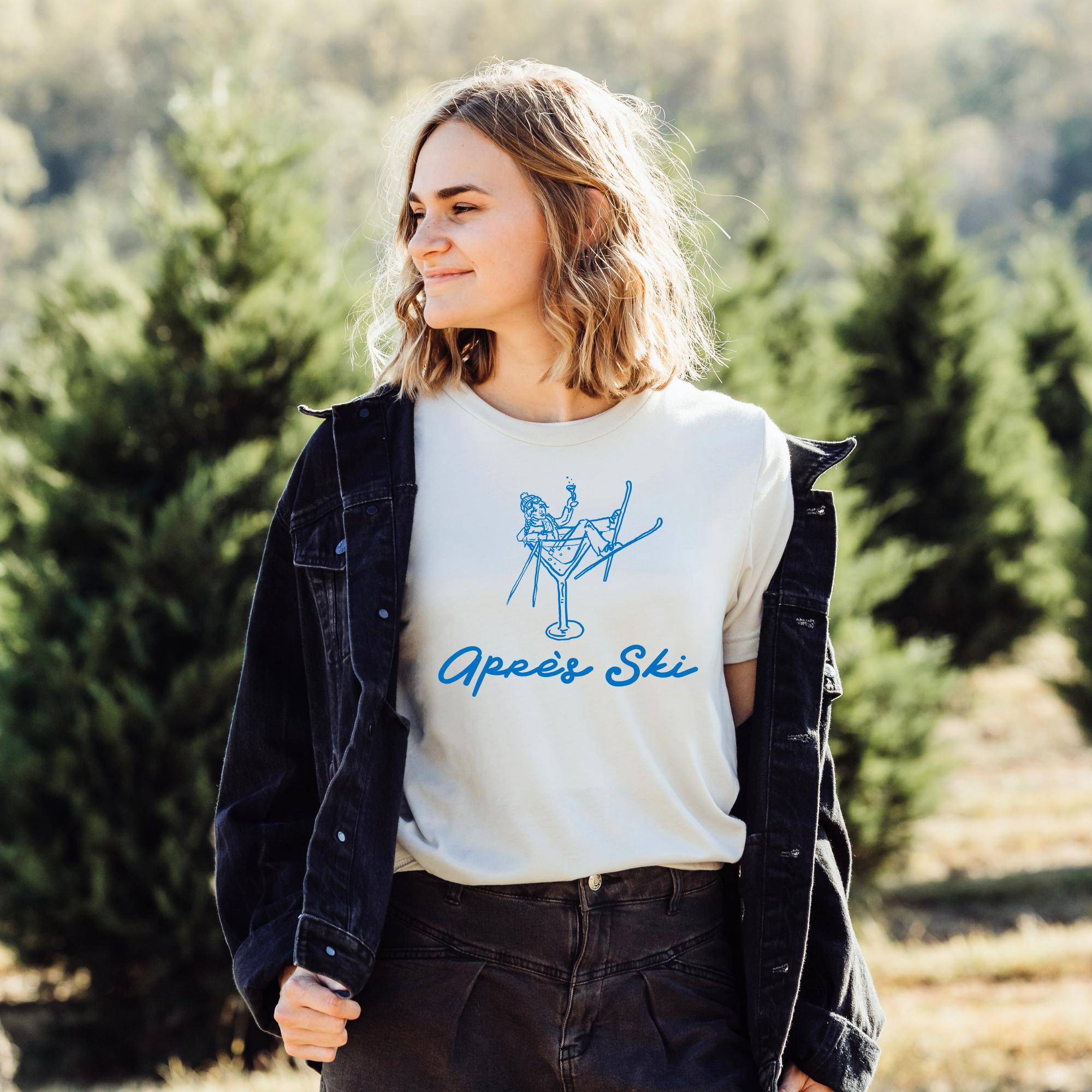 Après Ski Tshirt - Sweatshirt - Crop Available 238 Hoodie | PodTeesHub.com