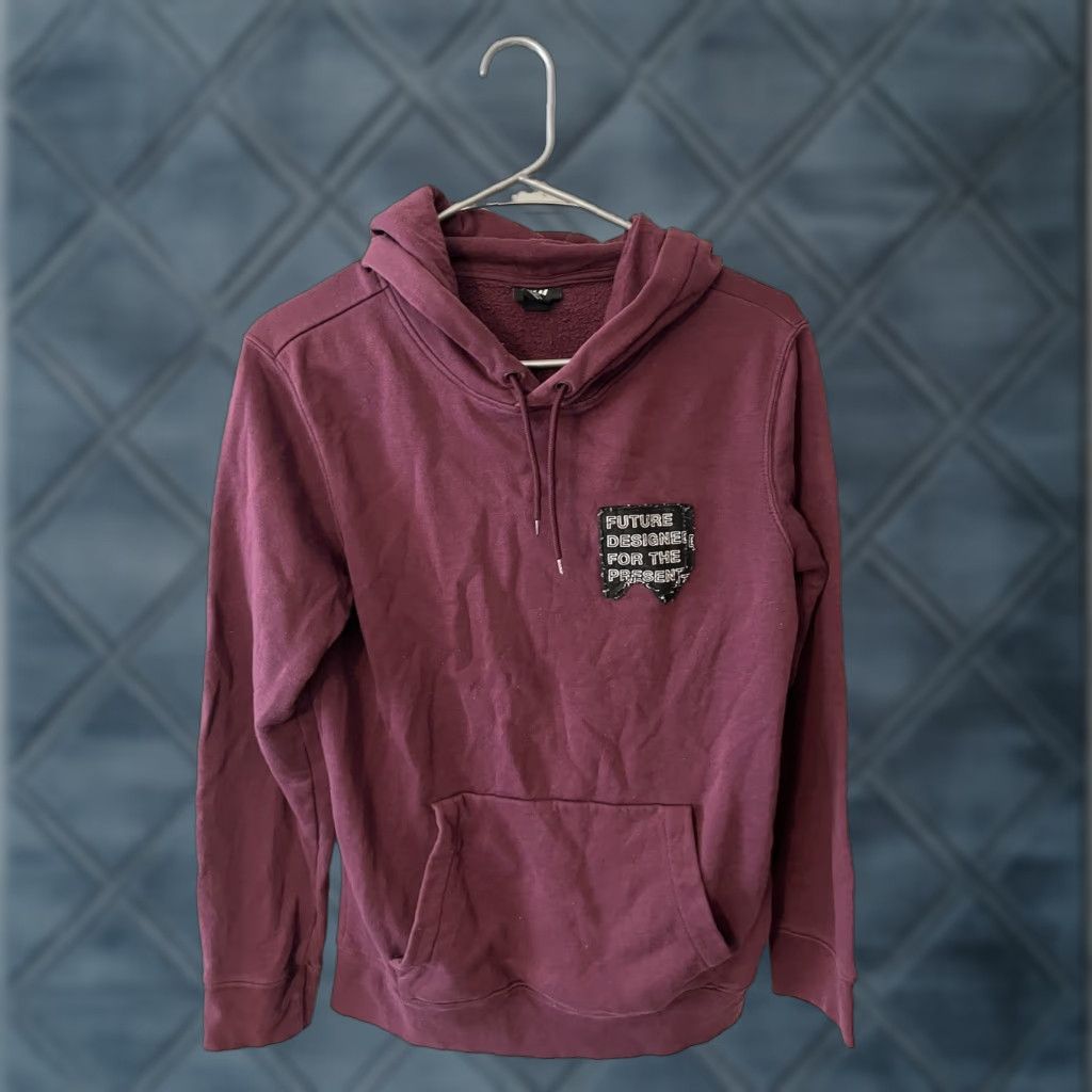 M Vintage H M Regular Fit Xs Maroon Xs Maroon 90s T-Shirts, Hoodie, Sweatshirt