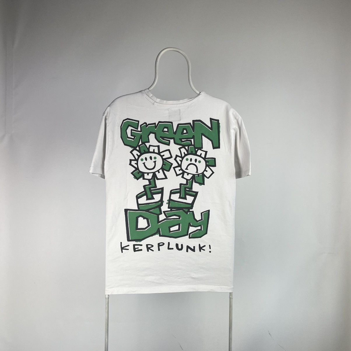 Band Tees Green Day Tshirt Kerplunk Rock Band Print Size Medium Hoodie, Sweatshirt | PodTeesHub.com