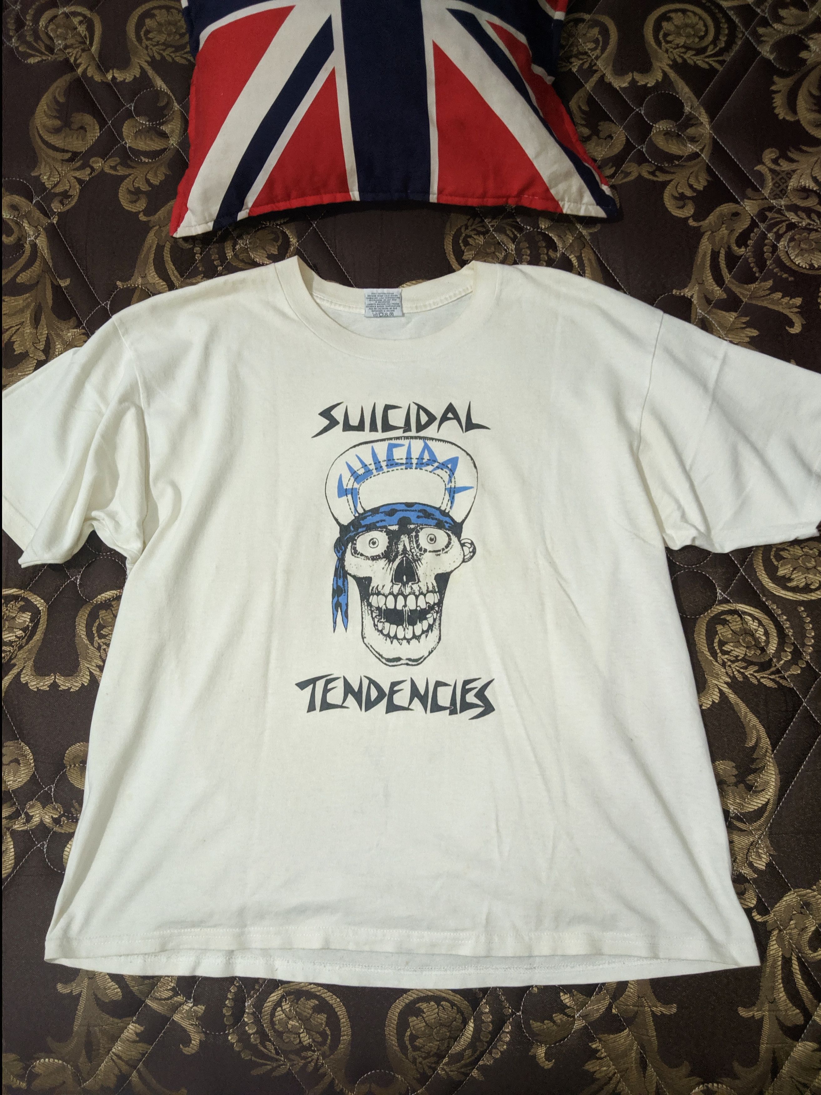 Megadeth X Metallica Vtg Suicidal Tendencies Xl T-Shirts, Hoodie, Sweatshirt | PodTeesHub.com