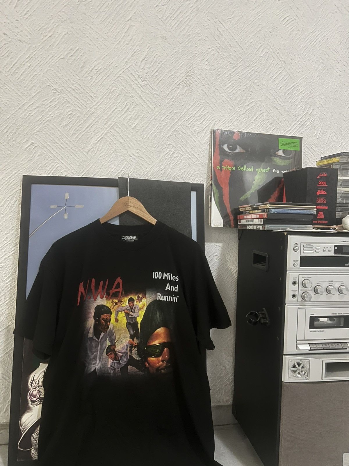 Rap Tees Vintage Nwa 100 Miles And Runnin Hoodie, Sweatshirt | PodTeesHub.com