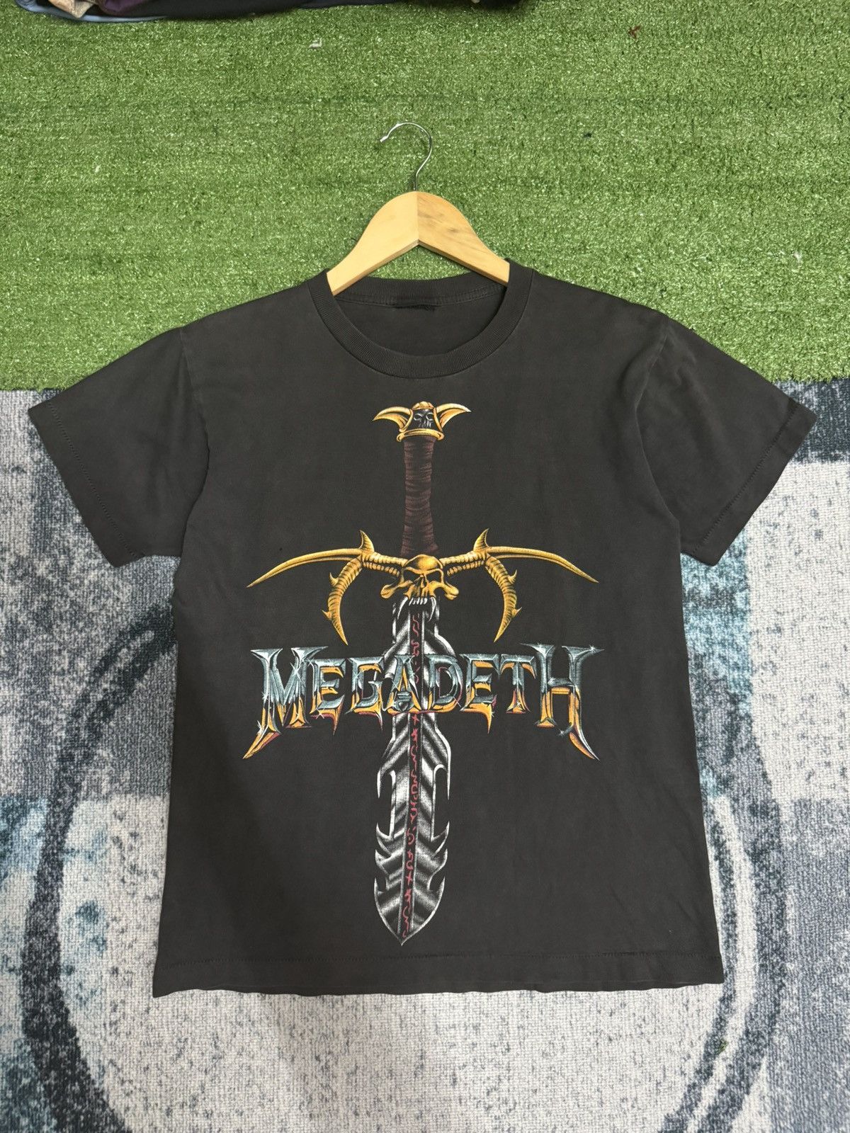 Vintage Megadeth 1997 T-Shirts, Hoodie, Sweatshirt | PodTeesHub.com