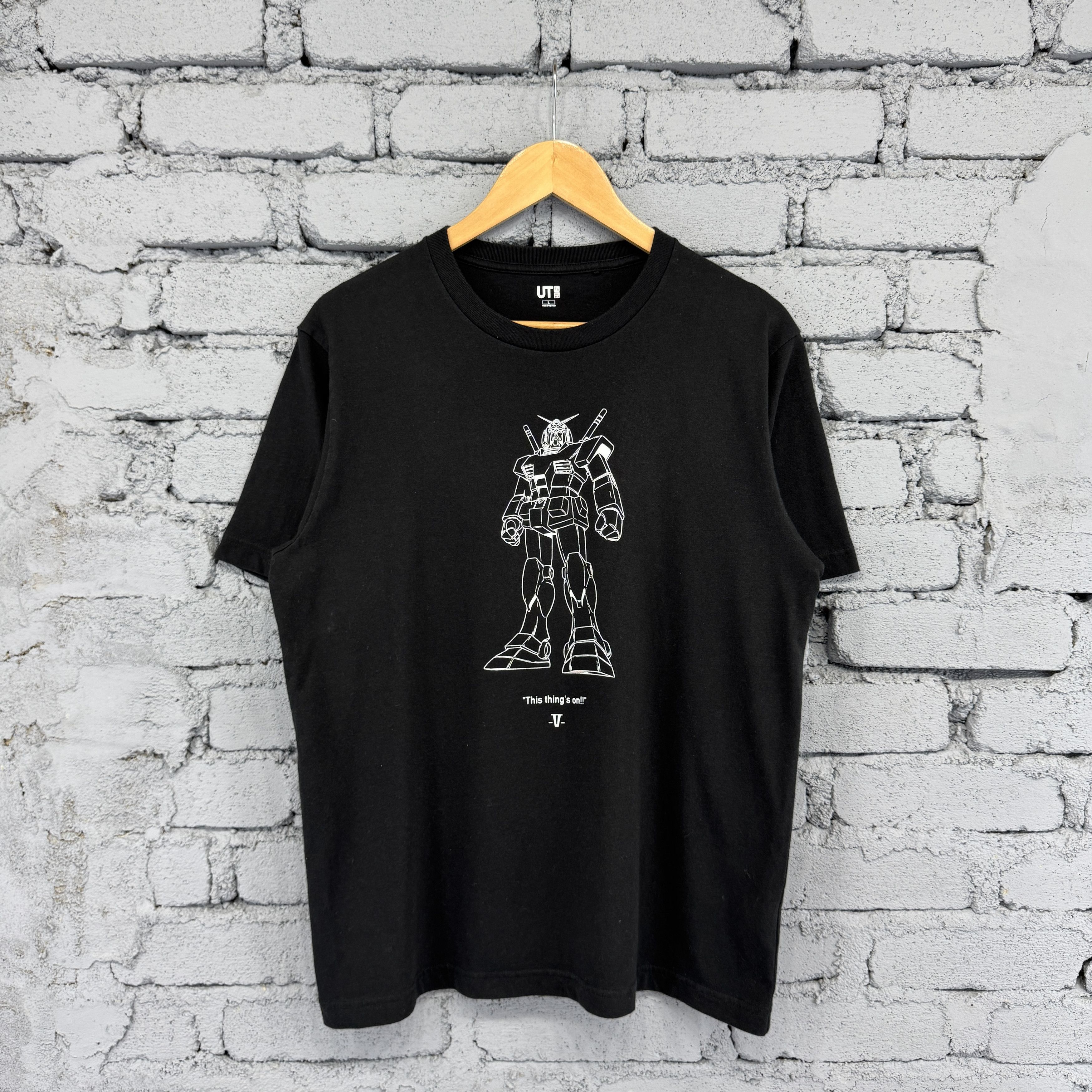 Anime Uniqlo Mobile Suit Gundam Series Tshirt Hoodie, Sweatshirt | PodTeesHub.com