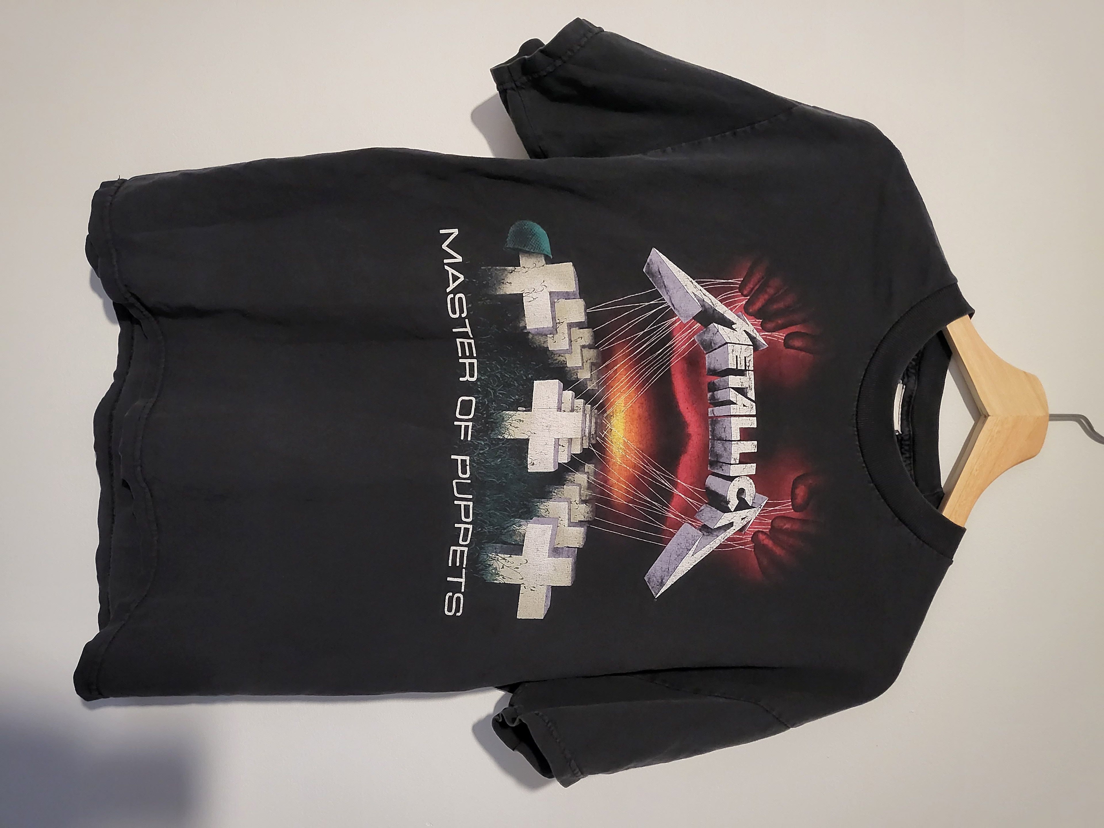 X Vintage Metallica Master Of Puppets Shirt Hoodie, Sweatshirt | PodTeesHub.com