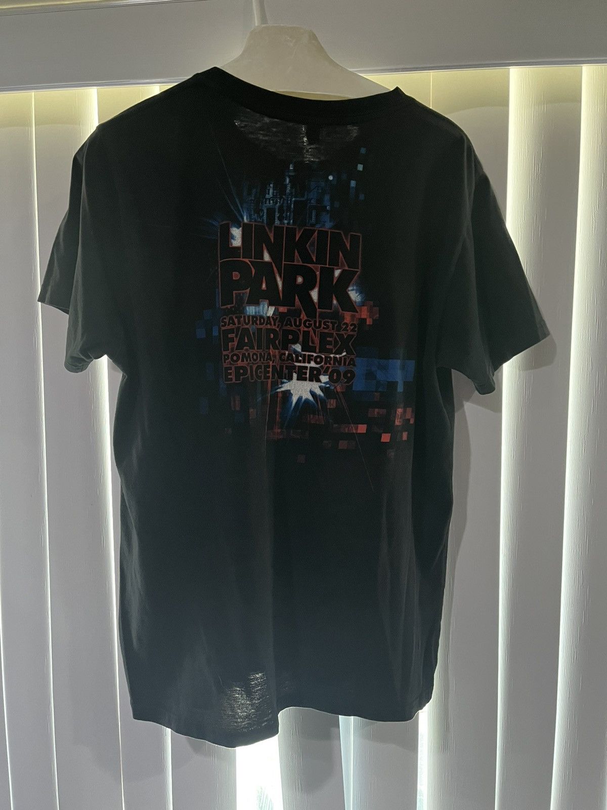 Other 2009 Linkin Park Concert Tee Hoodie, Sweatshirt | PodTeesHub.com