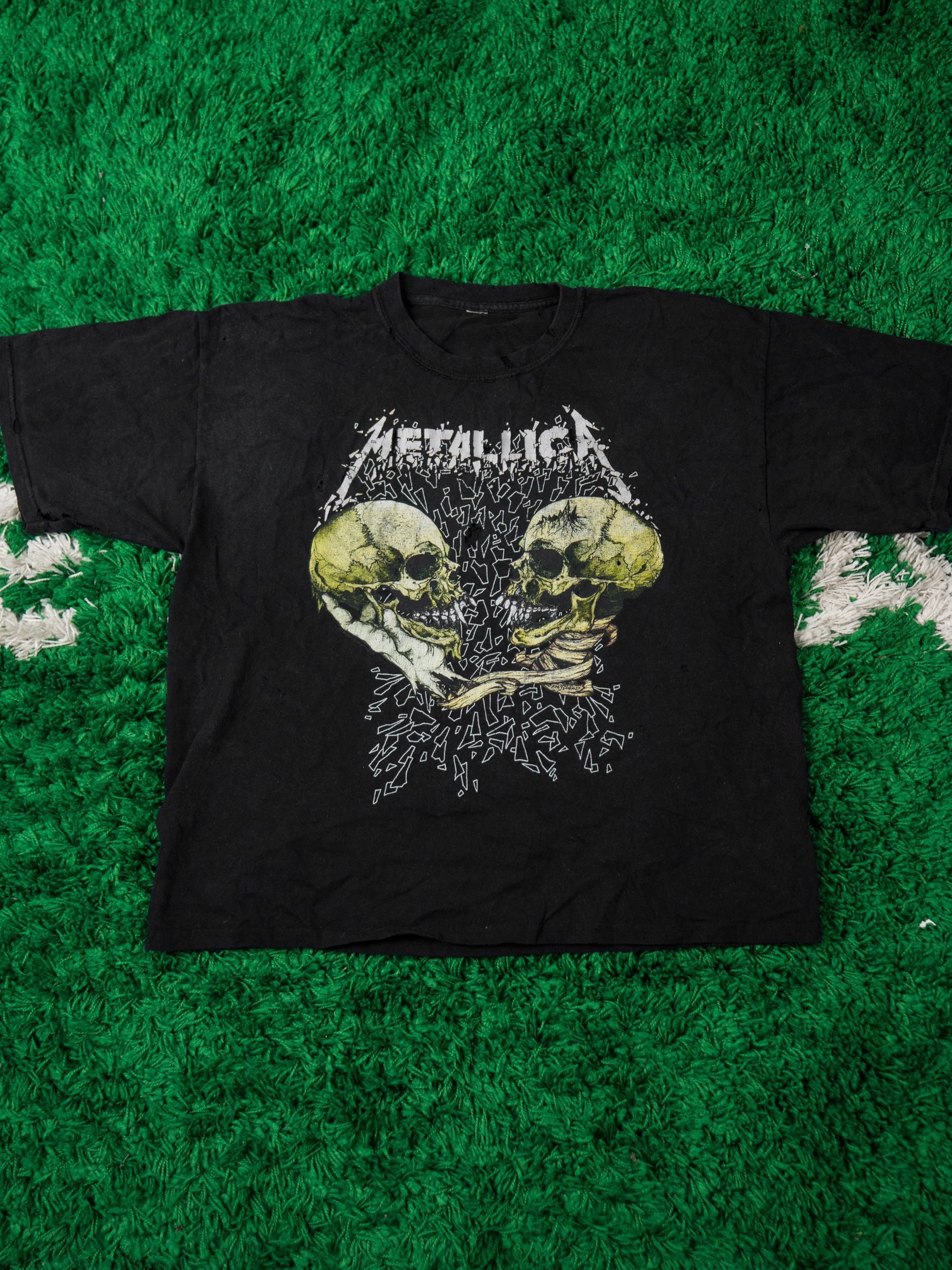 Metallica Metalica Trashed Im Inside Im You Vintage Boxy T-Shirts, Hoodie, Sweatshirt