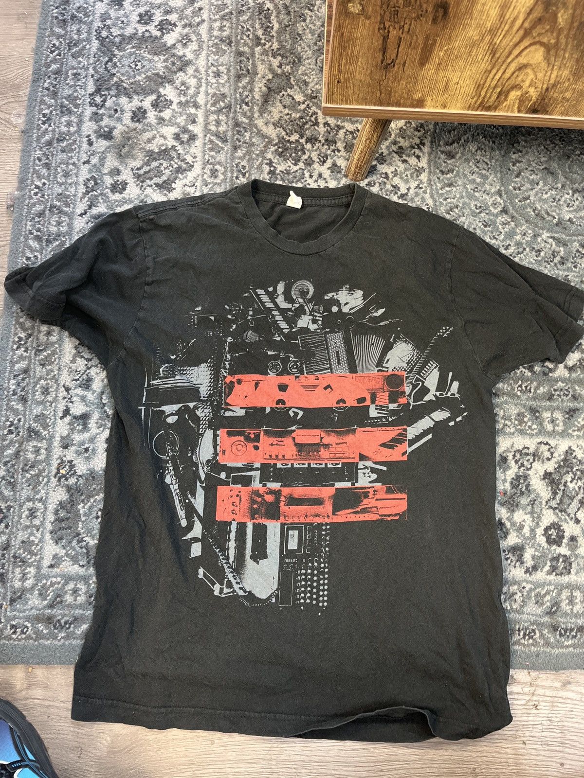 Vintage Jay Z Blueprint 3 Tour T Shirt 2009 Large Hoodie, Sweatshirt | PodTeesHub.com