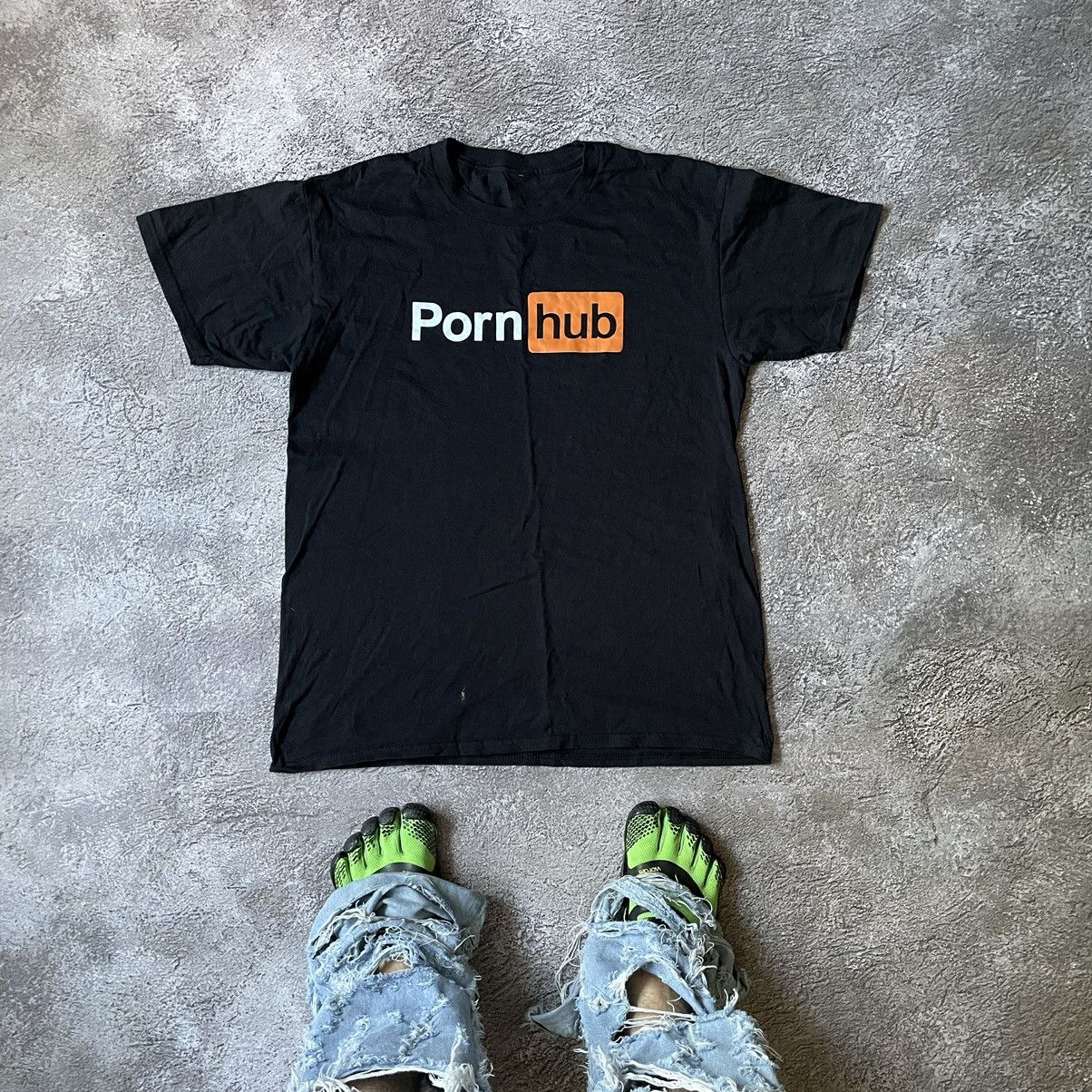 Vintage Pornohub Logo Tee Ai Hoodie, Sweatshirt | PodTeesHub.com
