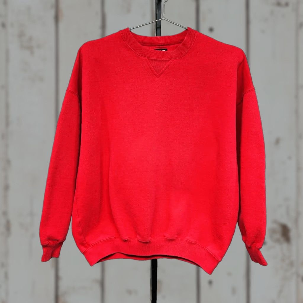 Vintage Gap Sweatshirt Boxy Fit Red 90s Shirt Men Short Small 24x24 Cotton Polyester Crew Neck P Hoodie | PodTeesHub.com