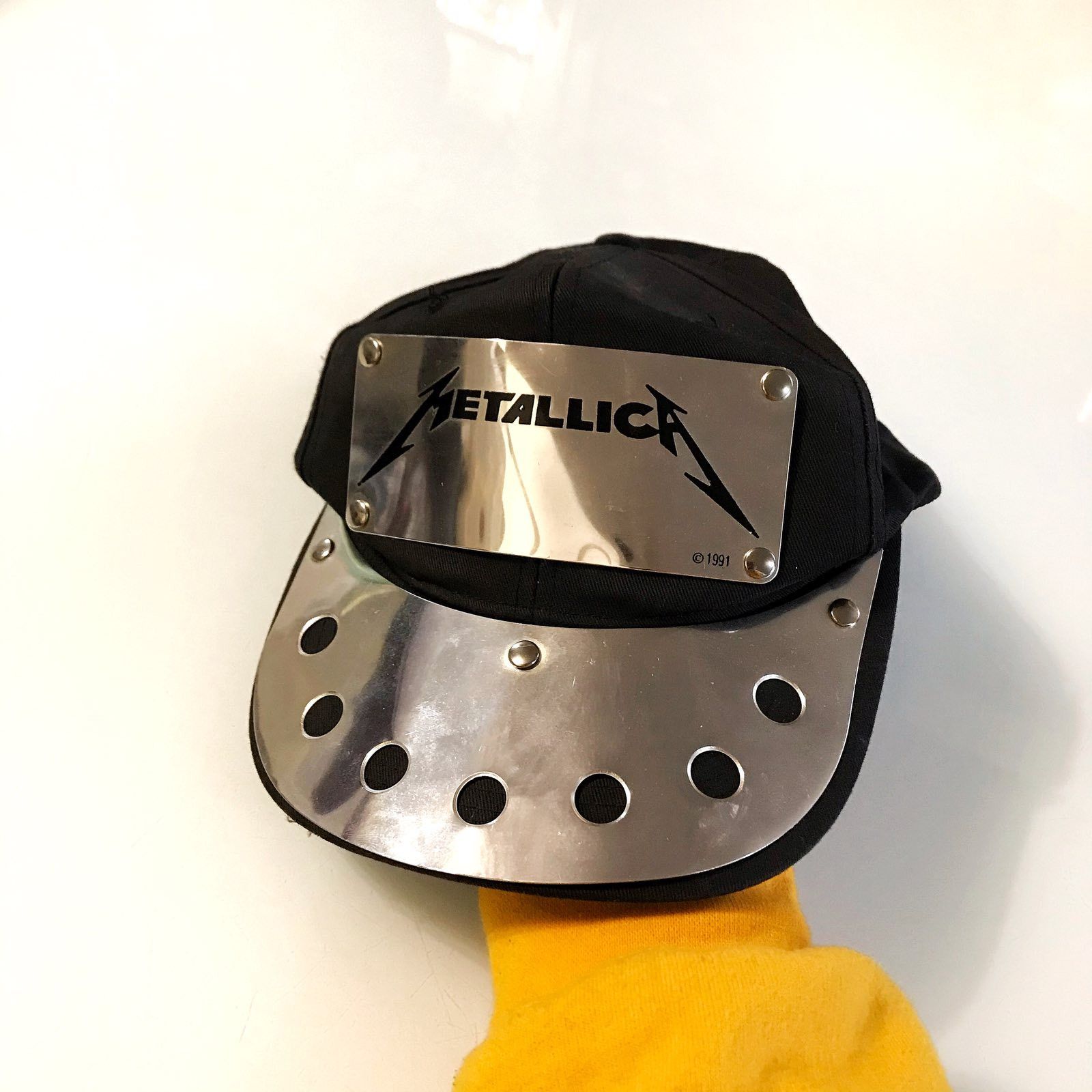 Metallica X Vintage Rare Vintage Metallica 1991 Metal Cap Black Album Merch T-Shirts, Hoodie, Sweatshirt | PodTeesHub.com