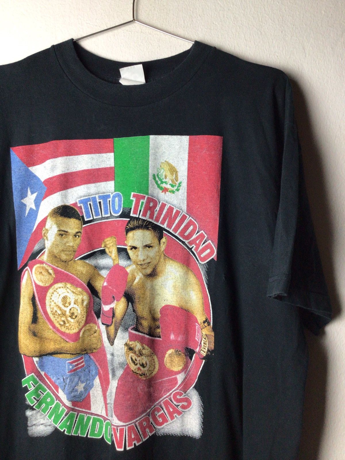 Rap Tees Tito Trinidad Vs Fernando Vargas Boxing Rap Tee 90 S Hoodie, Sweatshirt | PodTeesHub.com