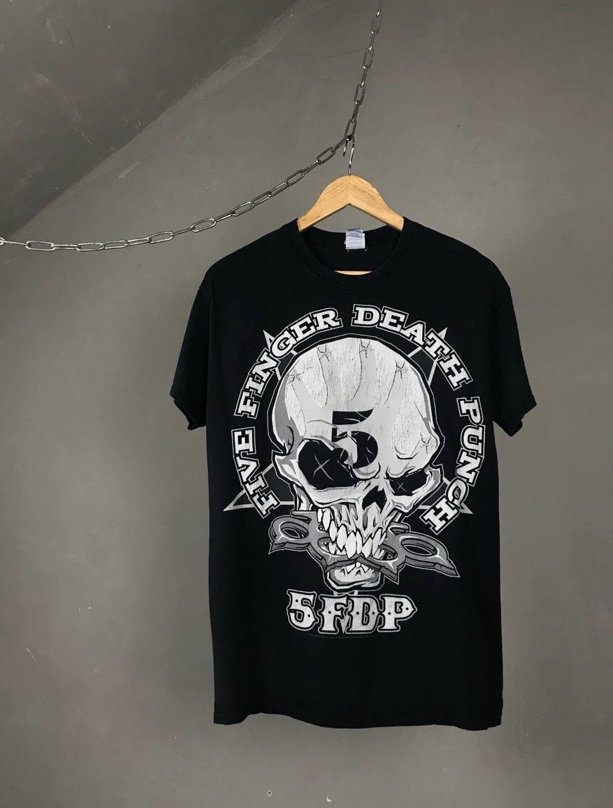 Vintage Five Finger Death Punch Streetwear Vintage Rock Tee Hoodie, Sweatshirt | PodTeesHub.com