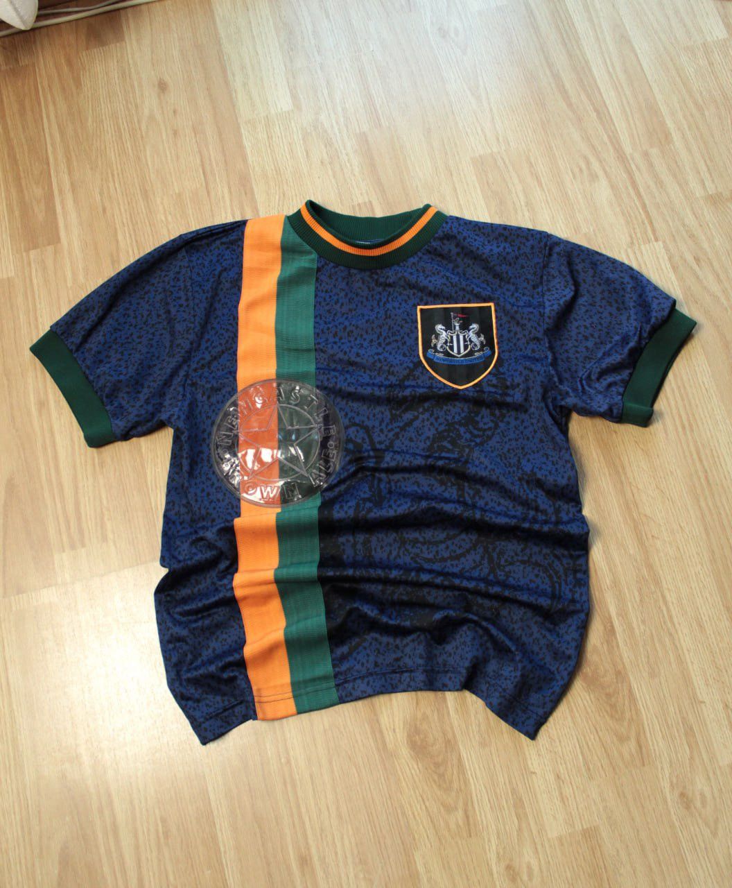 Vintage New Castle United 1997 1998 Retro Soccer T-Shirts, Hoodie, Sweatshirt