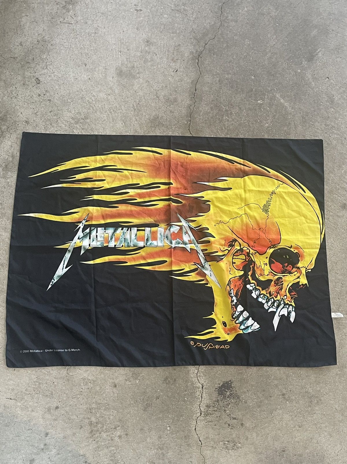 2001 Metallica Silk Scarf T-Shirts, Hoodie, Sweatshirt | PodTeesHub.com