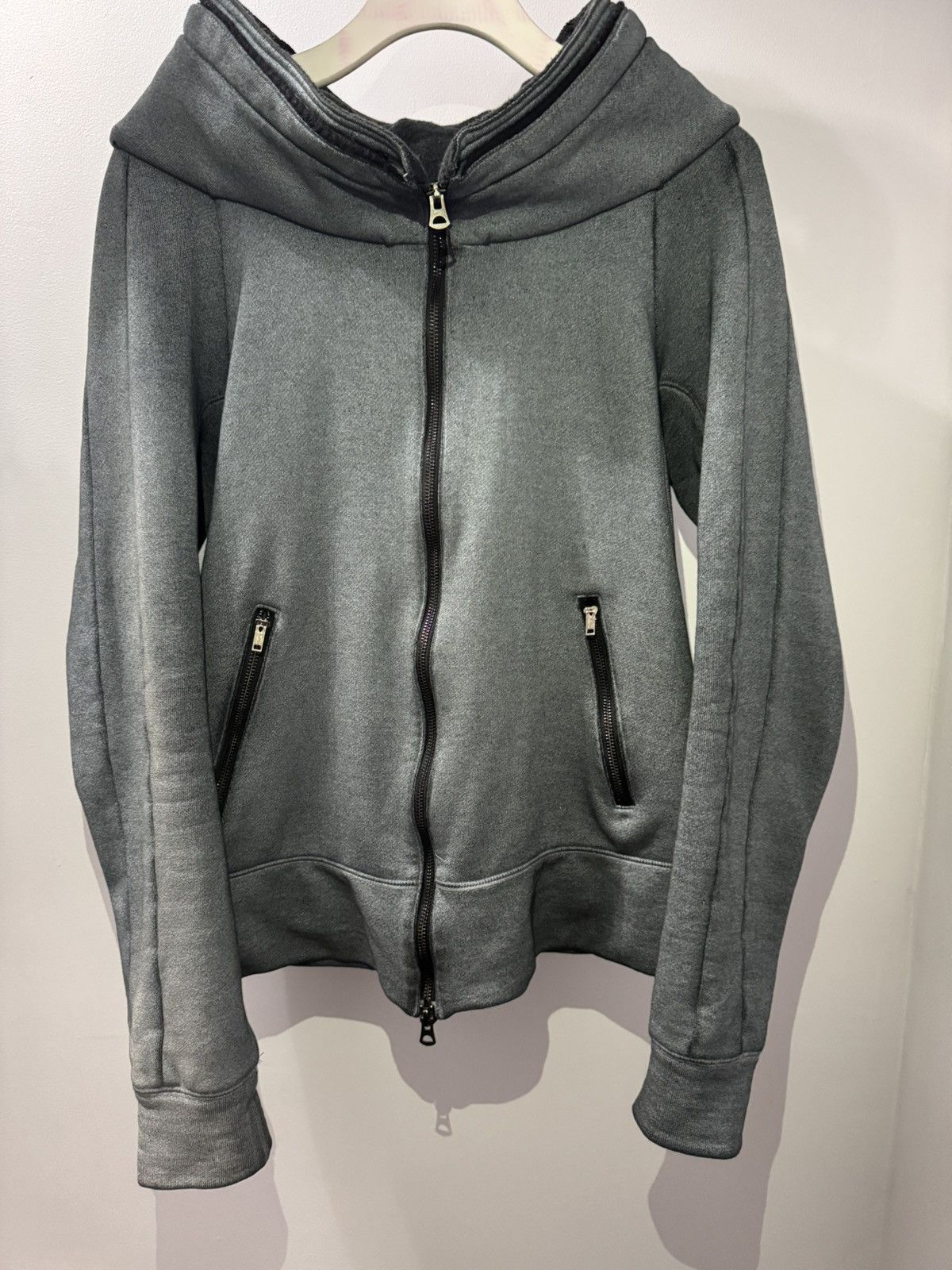 Le Grande Bleu L G B Lgb Bono Sweat Metallic Grey T-Shirts, Hoodie, Sweatshirt | PodTeesHub.com