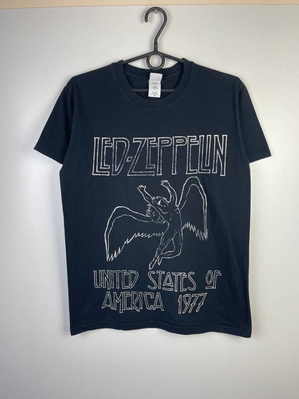 Led Zeppelin Vintage T Shirt Size M Hoodie, Sweatshirt | PodTeesHub.com