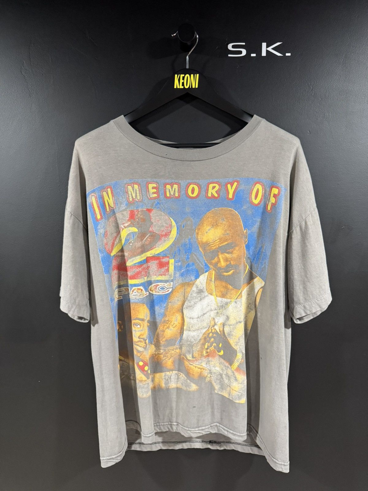 Rap Tees 1990s Vintage 2pac Tupac All Eyez On Me Faded Rap Tee Xl Hoodie, Sweatshirt | PodTeesHub.com