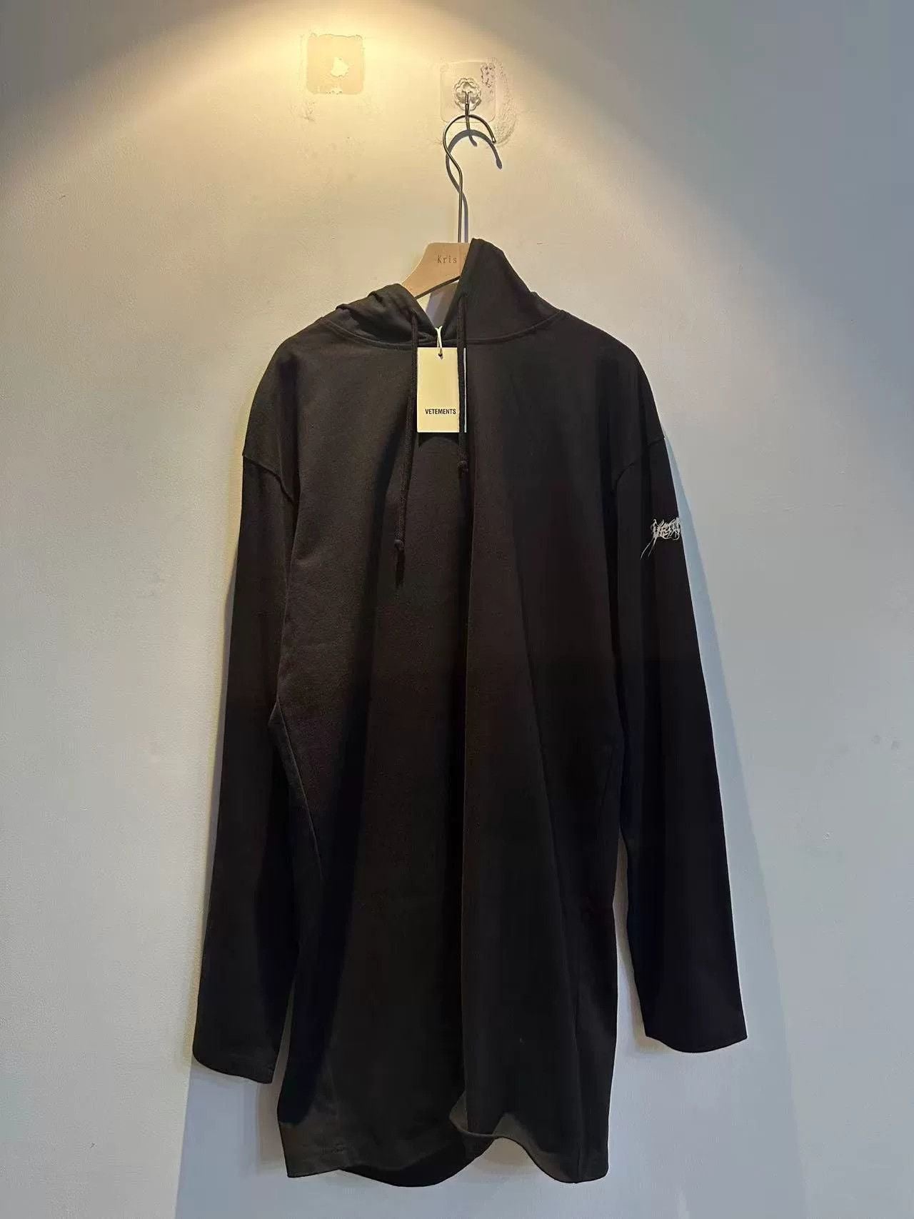 Vetements Long T-Shirts, Hoodie, Sweatshirt