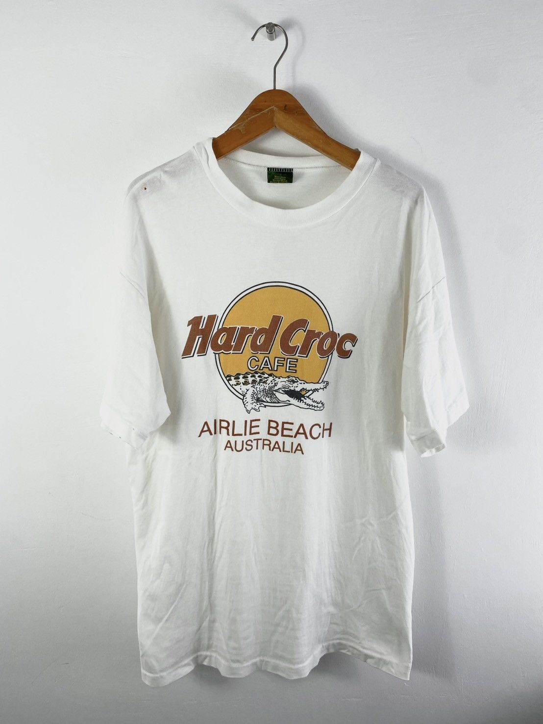 Hard Rock Cafe Vintage Hard Croc Cafe Graphic Funny Tee Hoodie, Sweatshirt | PodTeesHub.com