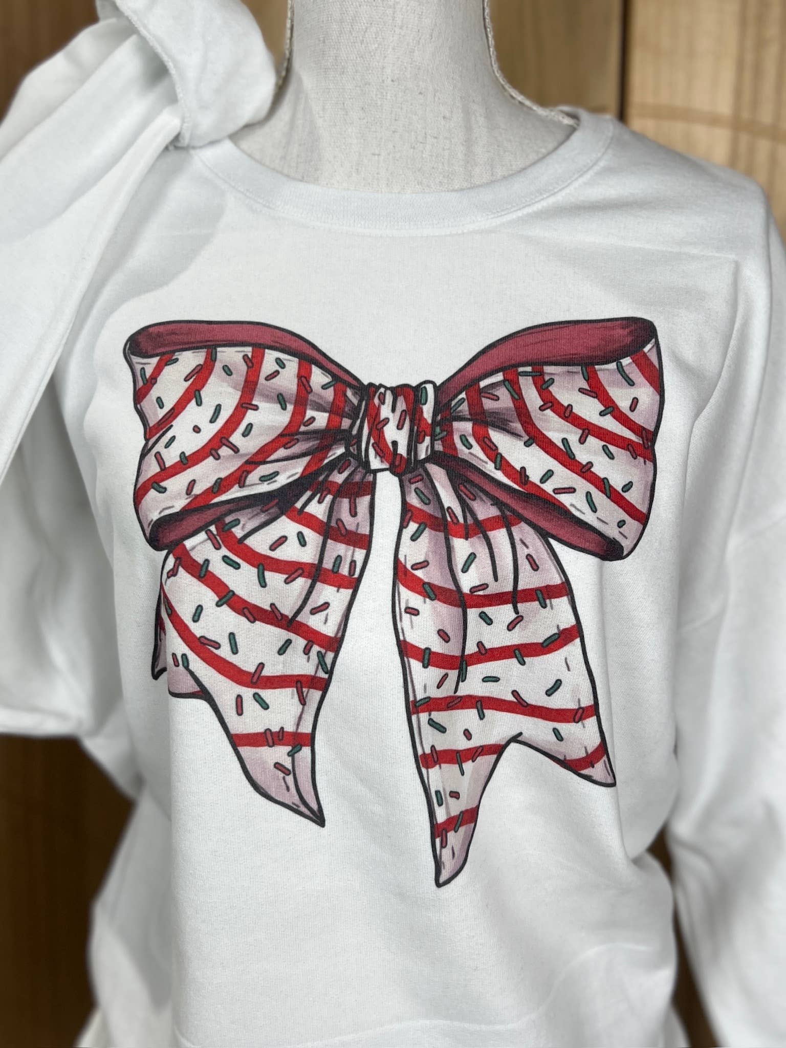 Christmas Tree Cake Bow Sweatshirt On White T-Shirts, Hoodie | PodTeesHub.com