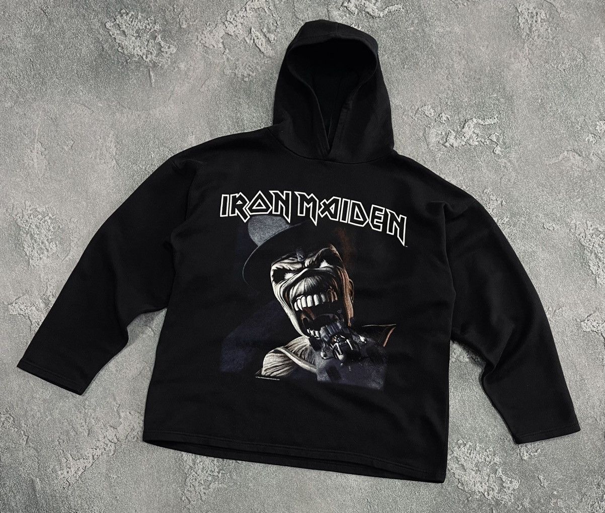 Maiden Vintage Iron Maiden 2003 Rock Band Official Men S Hoodie Y2k T-Shirts, Sweatshirt | PodTeesHub.com