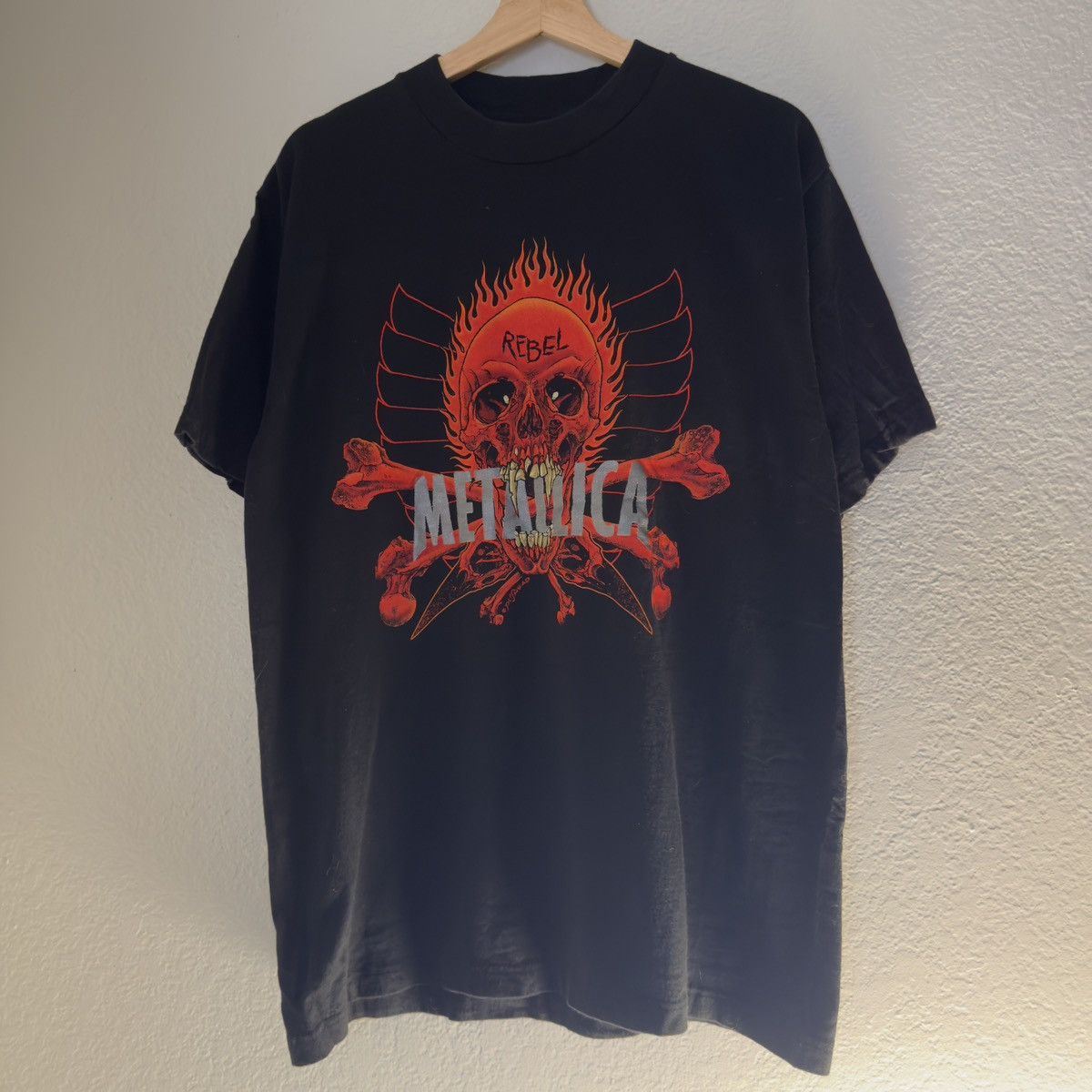 Band Tees Metallica Graphic Tshirt Hoodie, Sweatshirt | PodTeesHub.com