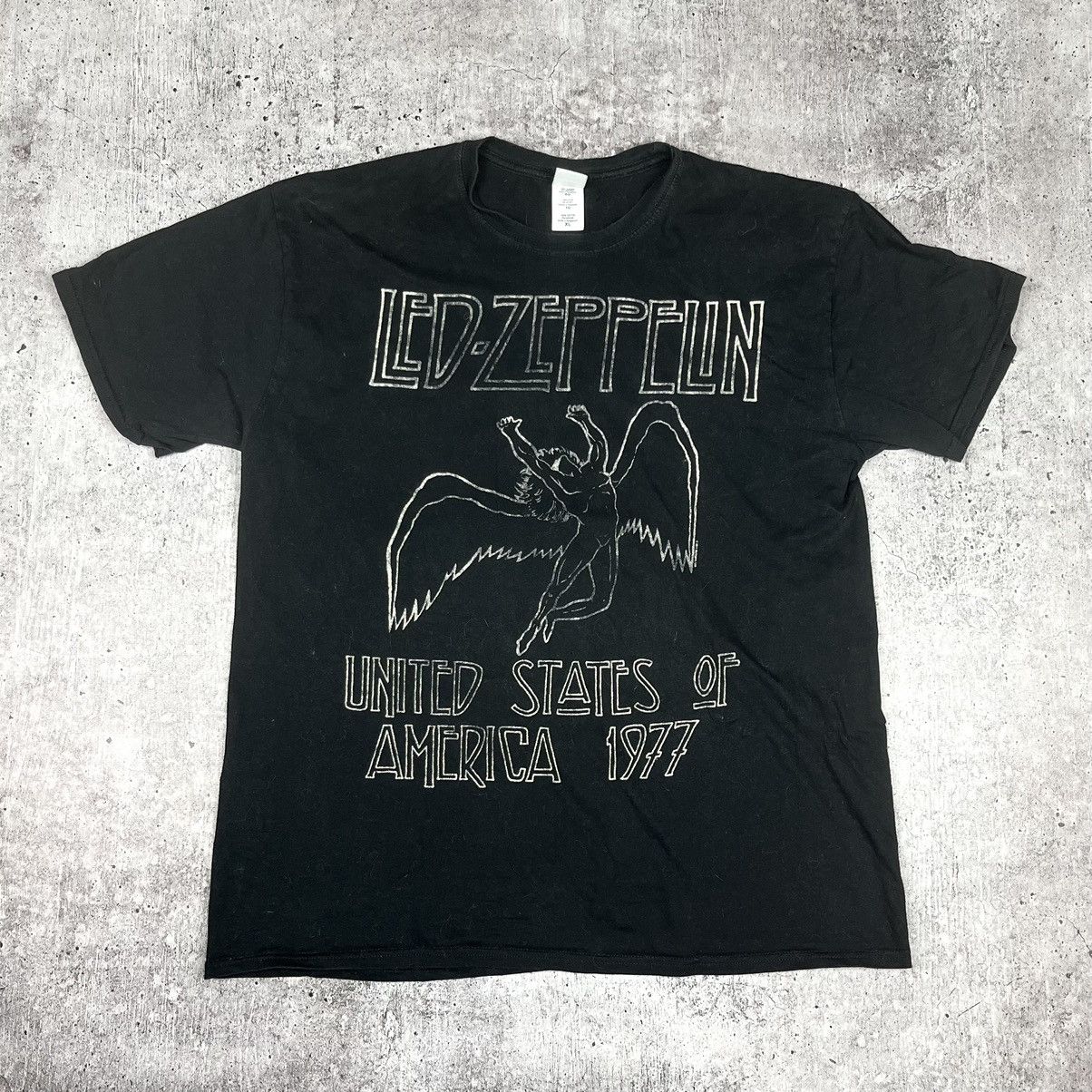 Vintage Led Zeppelin Merch 1977 Tee Shirt 90s 2000s Hoodie, Sweatshirt | PodTeesHub.com