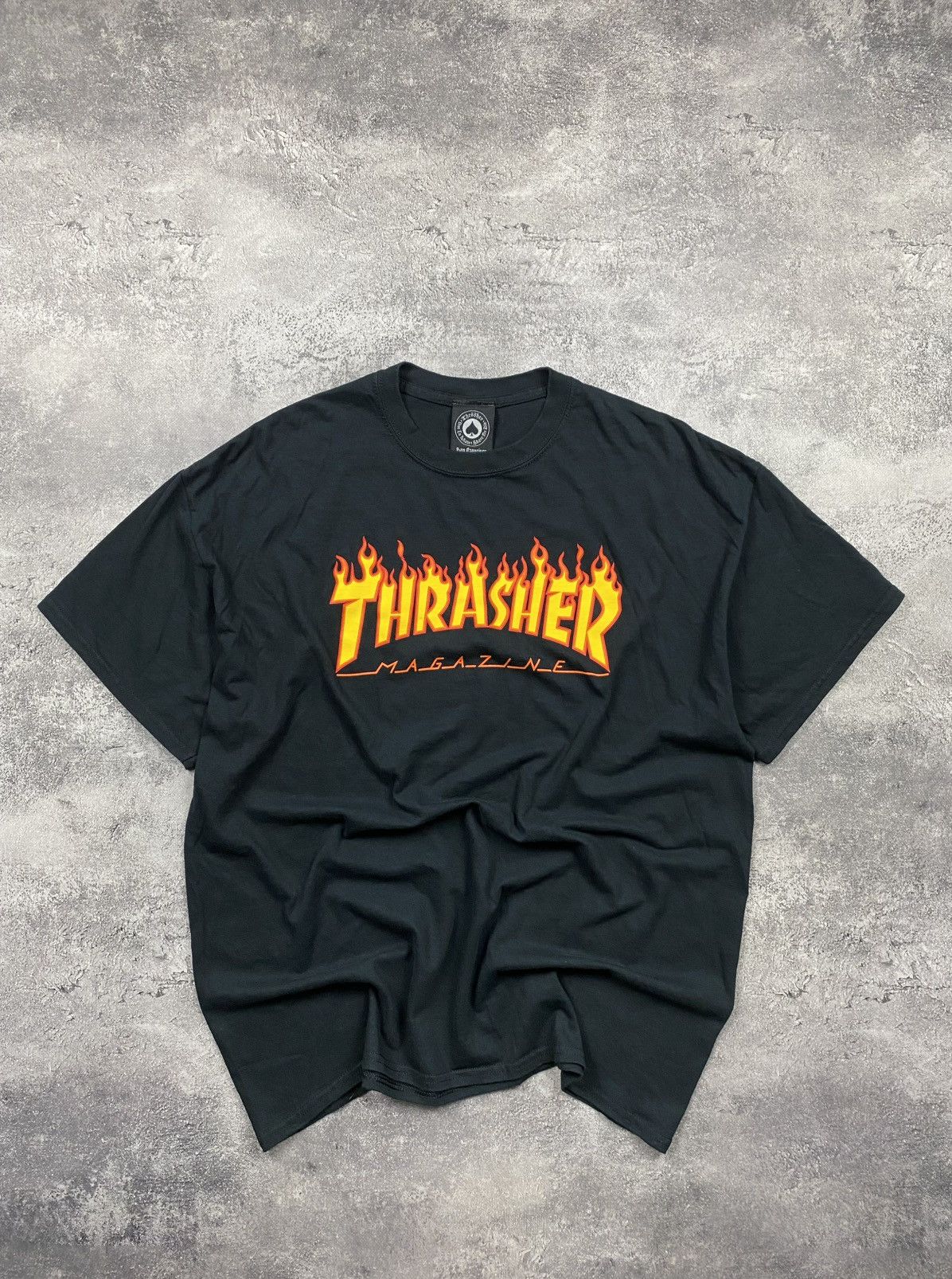 Y2k Thrasher T Shirt Vintage Flame Logo Rare Black Tee Skate Hoodie, Sweatshirt | PodTeesHub.com