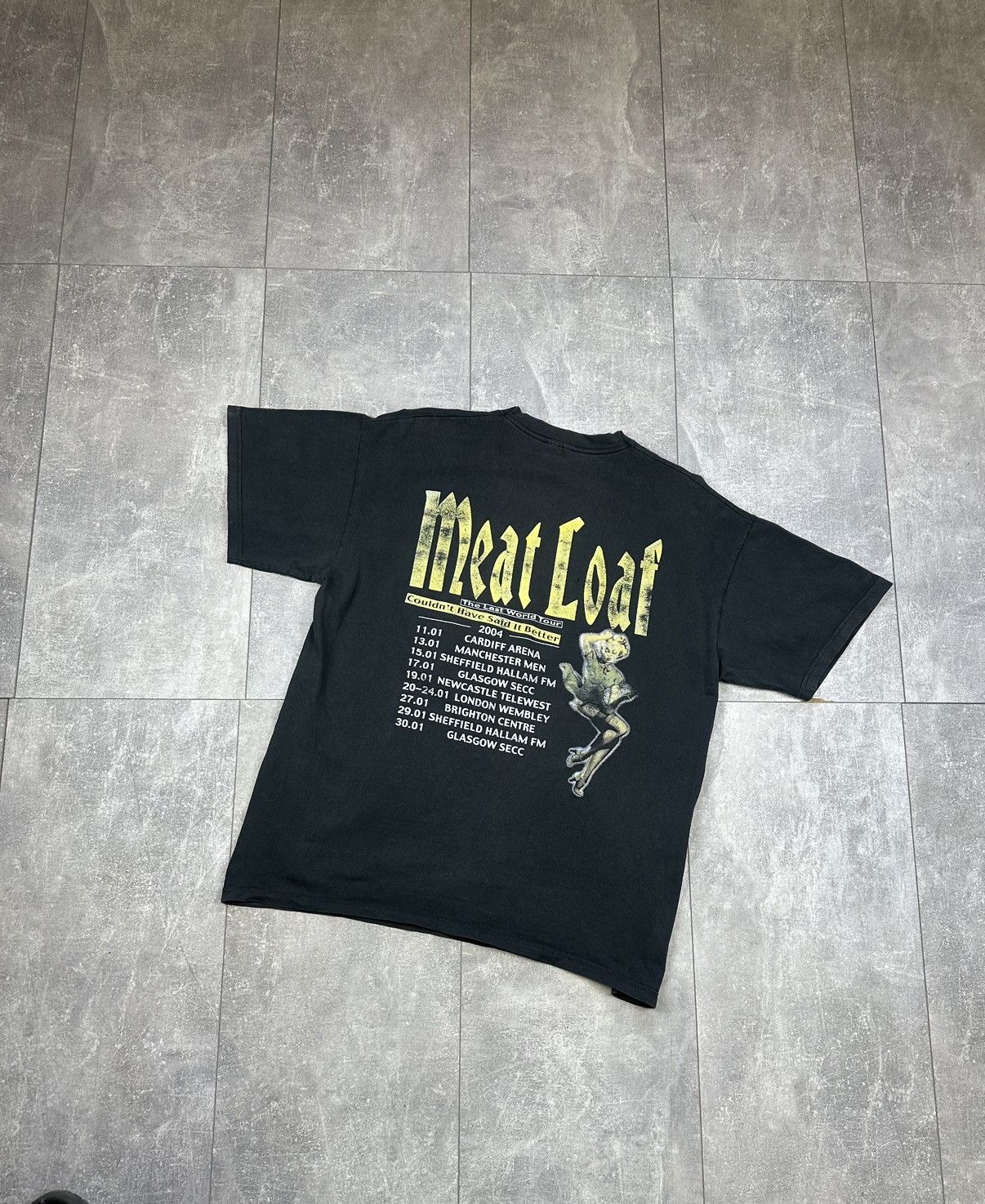 Band Tees Meat Loaf 2004 Band Rock Tee Last World Tour Hoodie, Sweatshirt | PodTeesHub.com